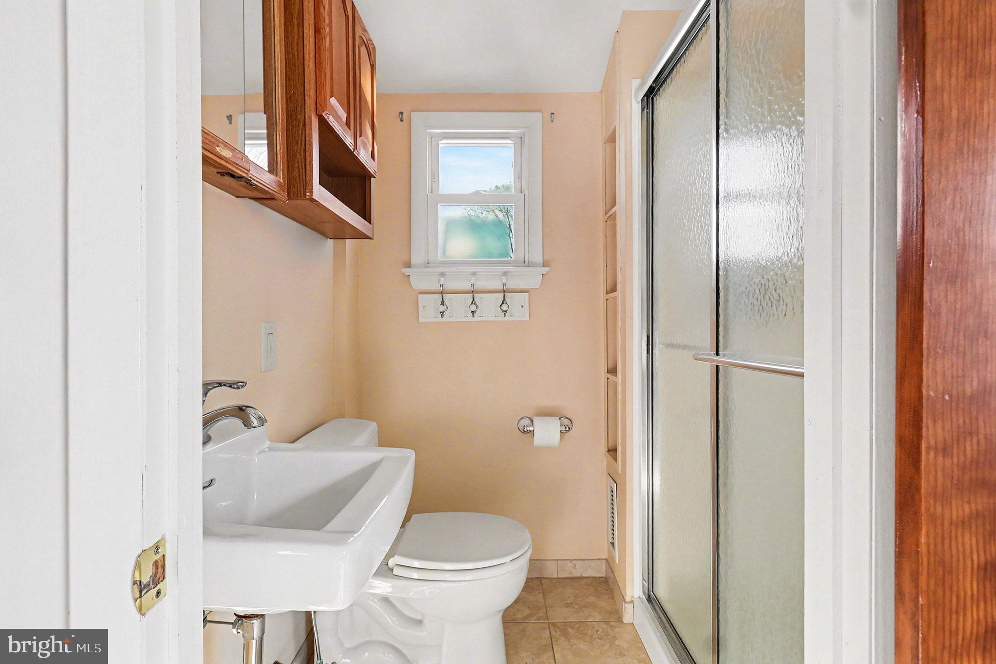 WHITE MARSH MDWS - Residential