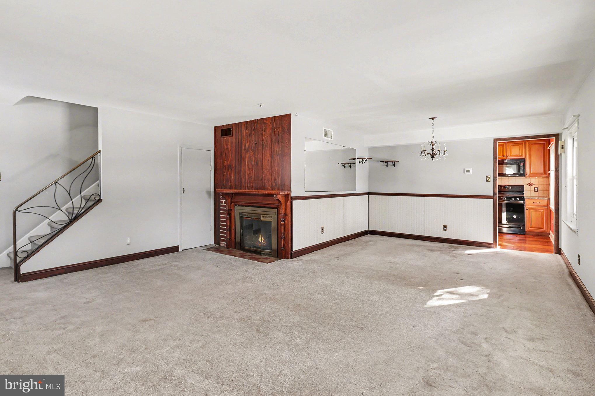 WHITE MARSH MDWS - Residential