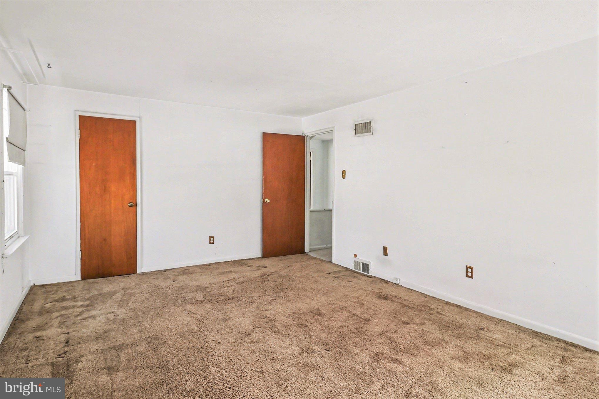 WHITE MARSH MDWS - Residential