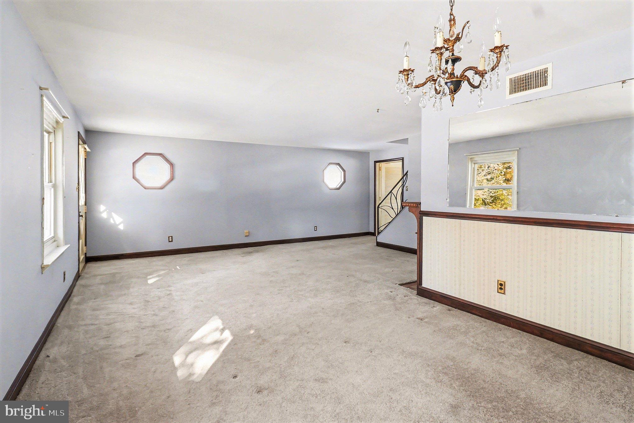 WHITE MARSH MDWS - Residential