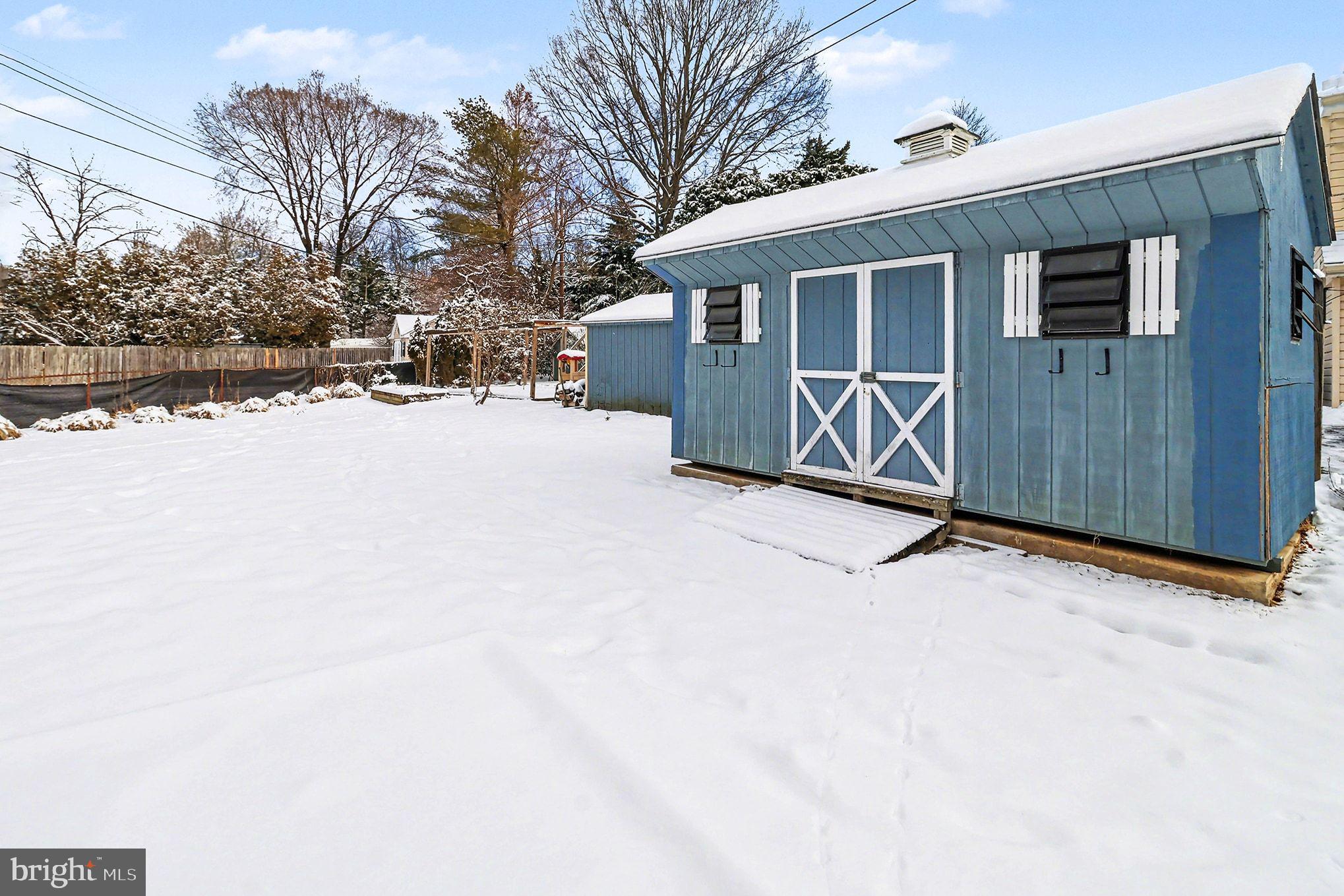 WHITE MARSH MDWS - Residential