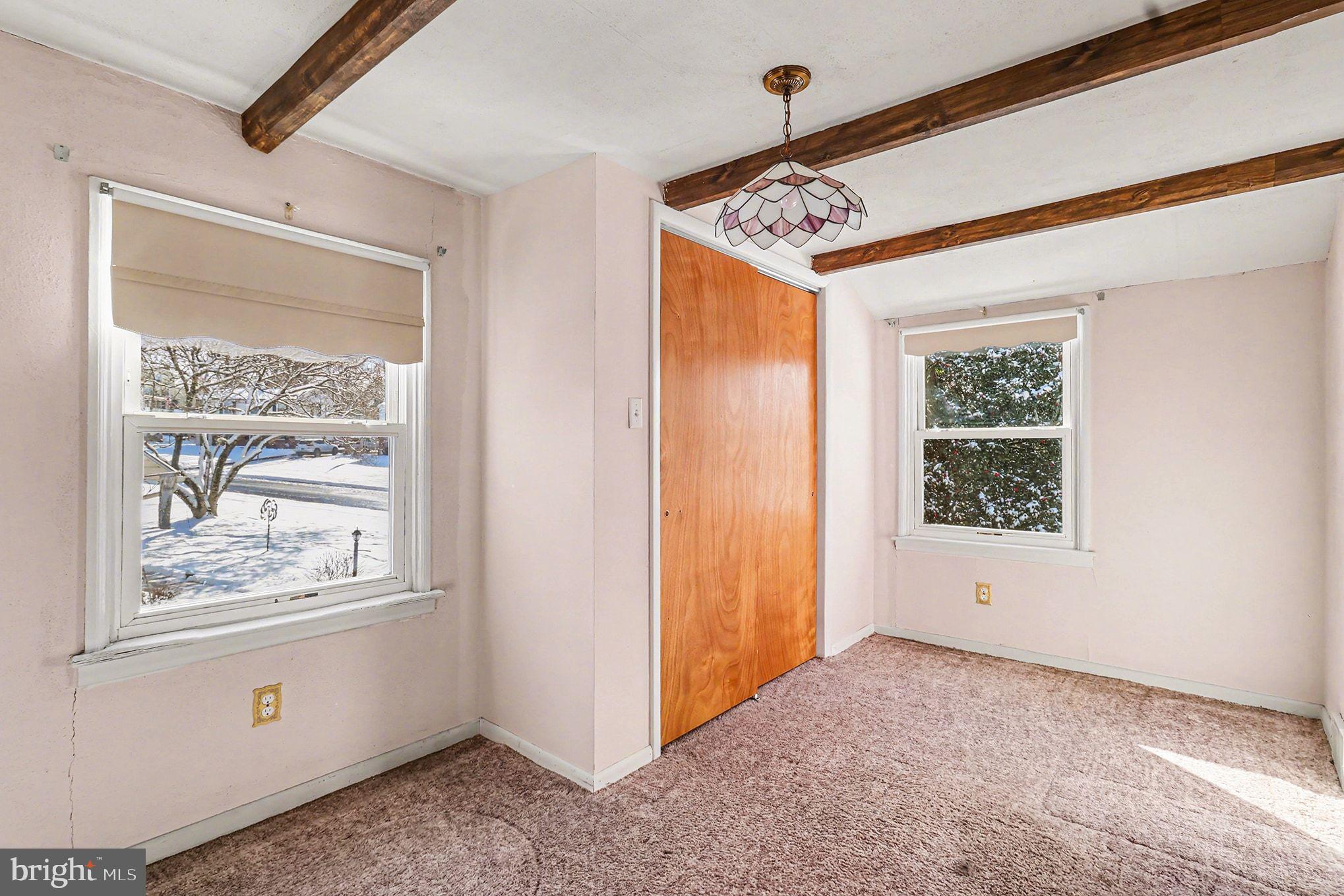 WHITE MARSH MDWS - Residential