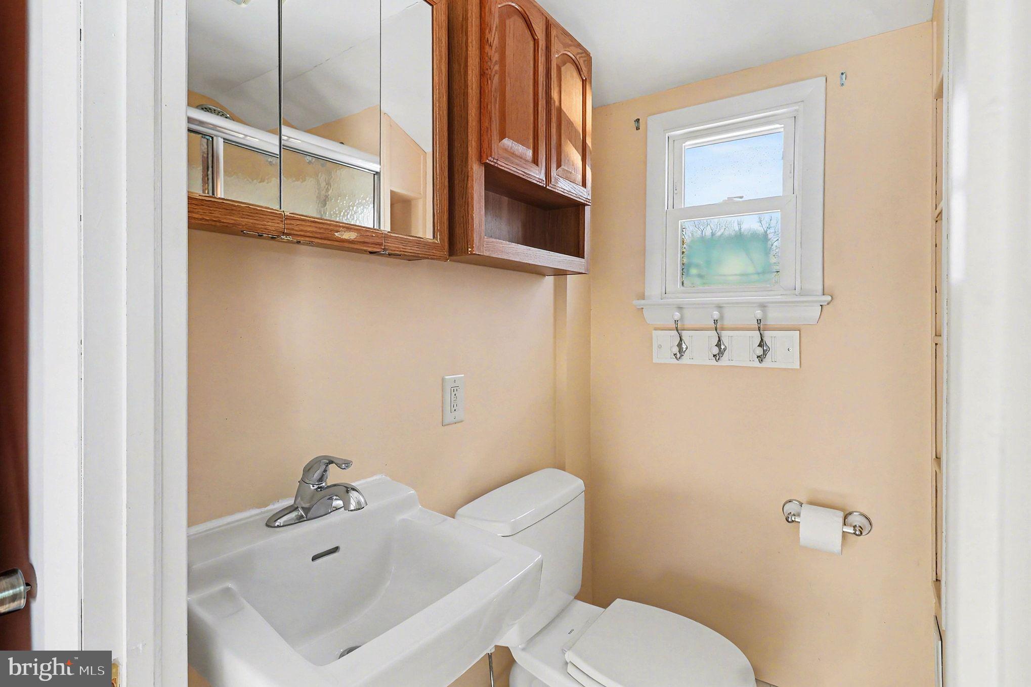 WHITE MARSH MDWS - Residential