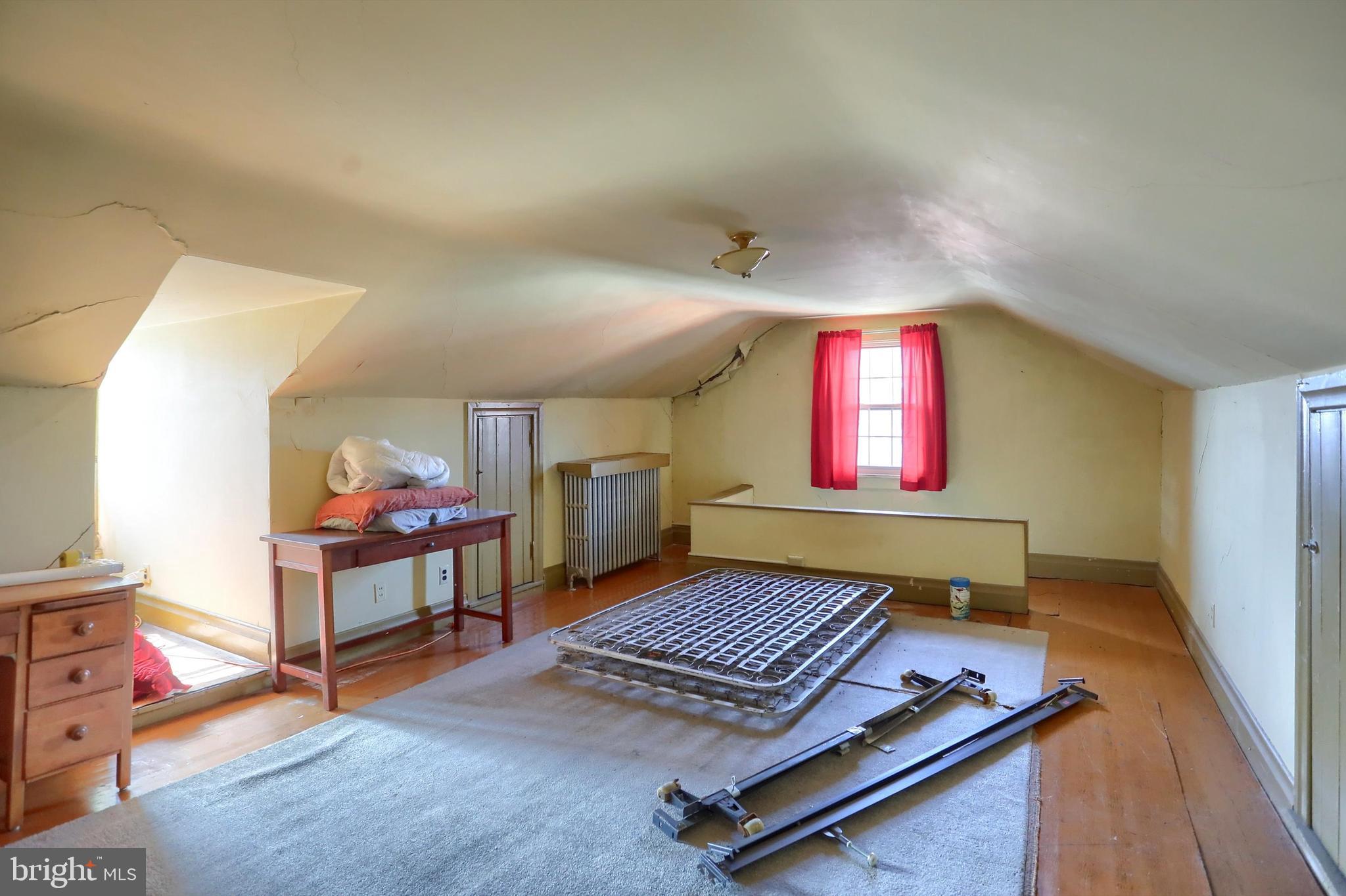 LEWISTOWN BORO - Residential