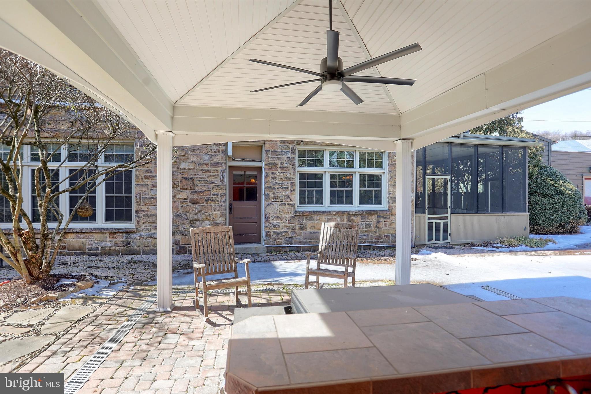 LEWISTOWN BORO - Residential