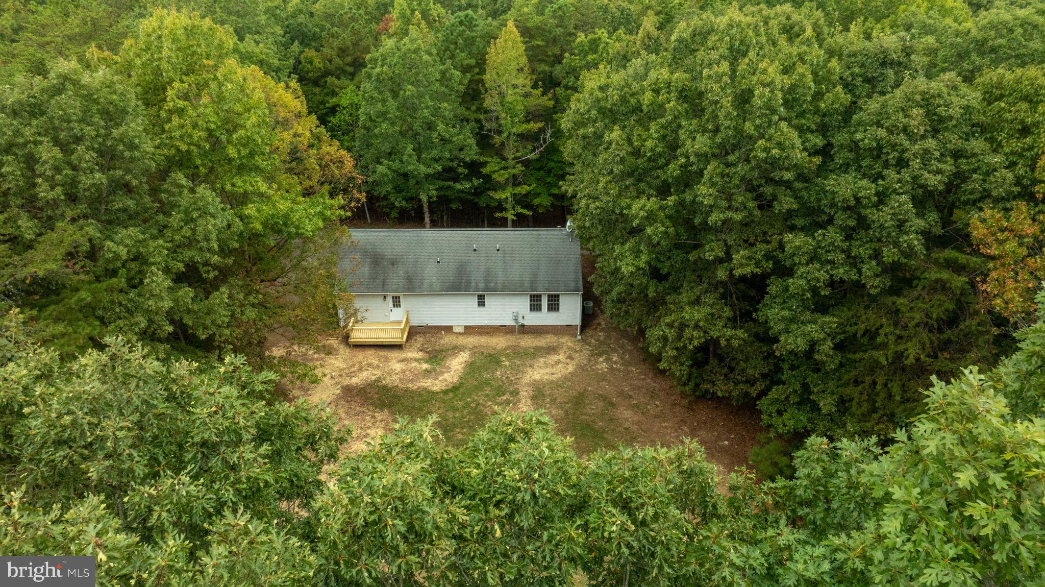 LOUISA - Residential