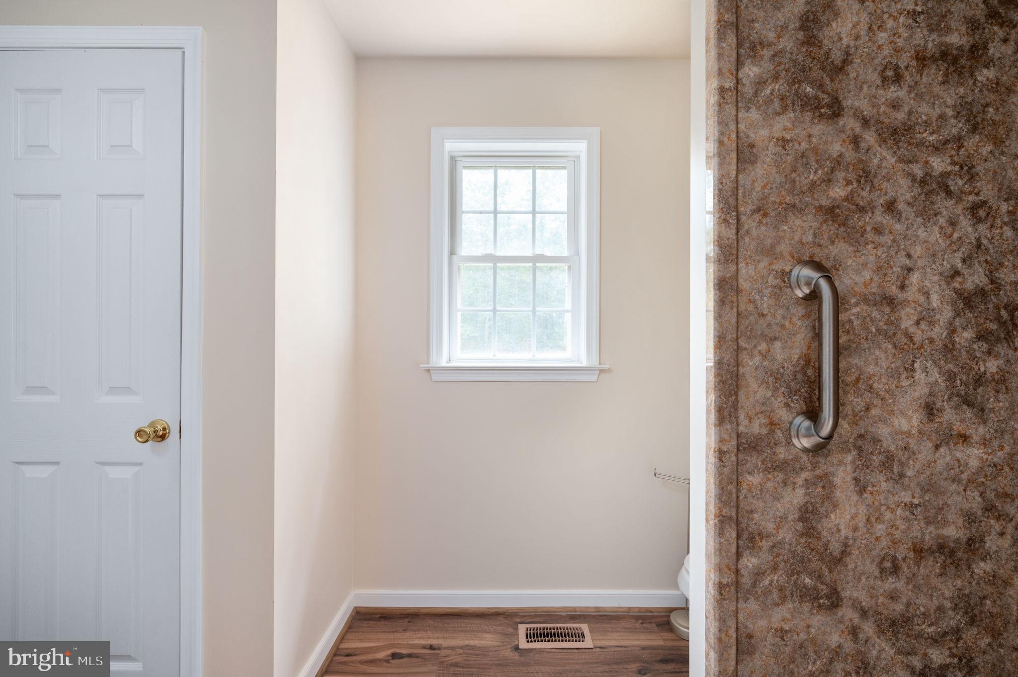 LOUISA - Residential