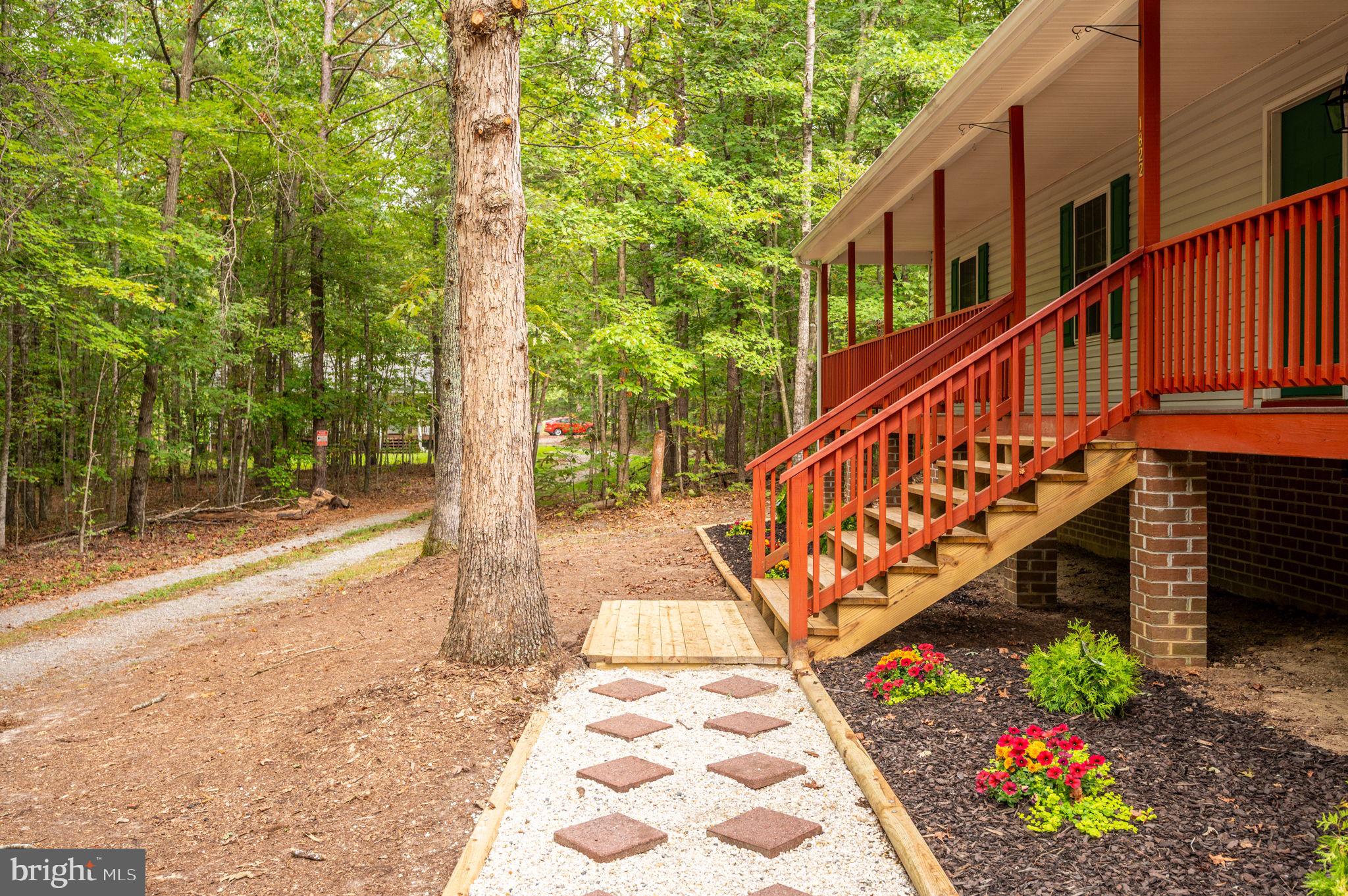 LOUISA - Residential