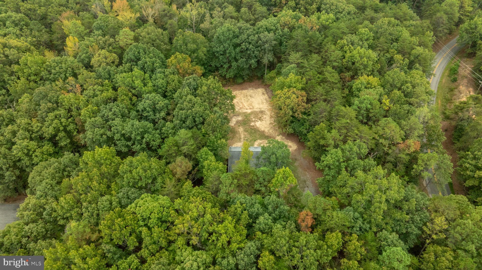 LOUISA - Residential