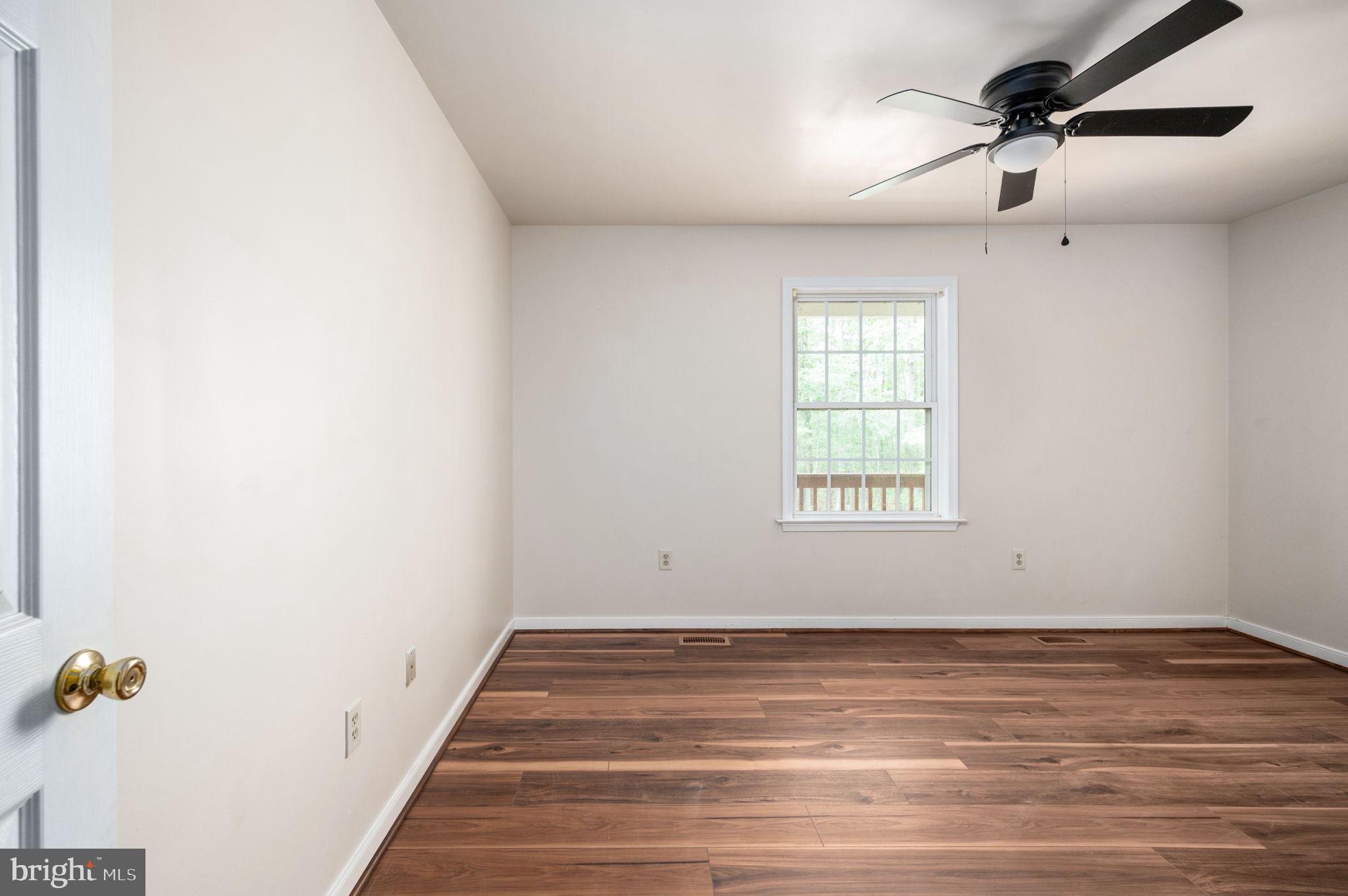 LOUISA - Residential