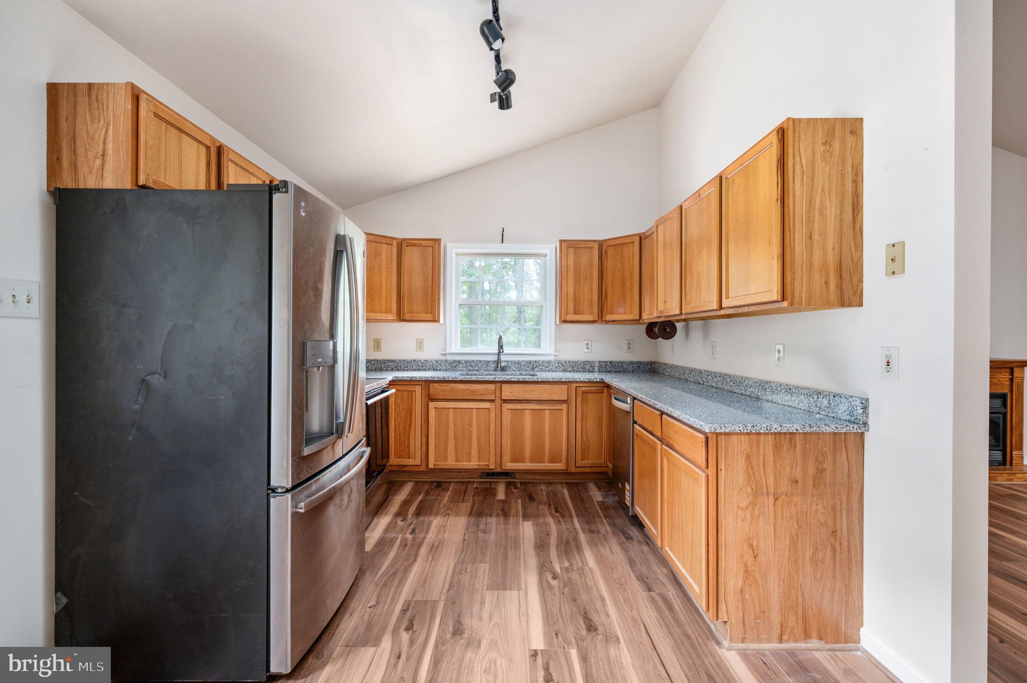 LOUISA - Residential