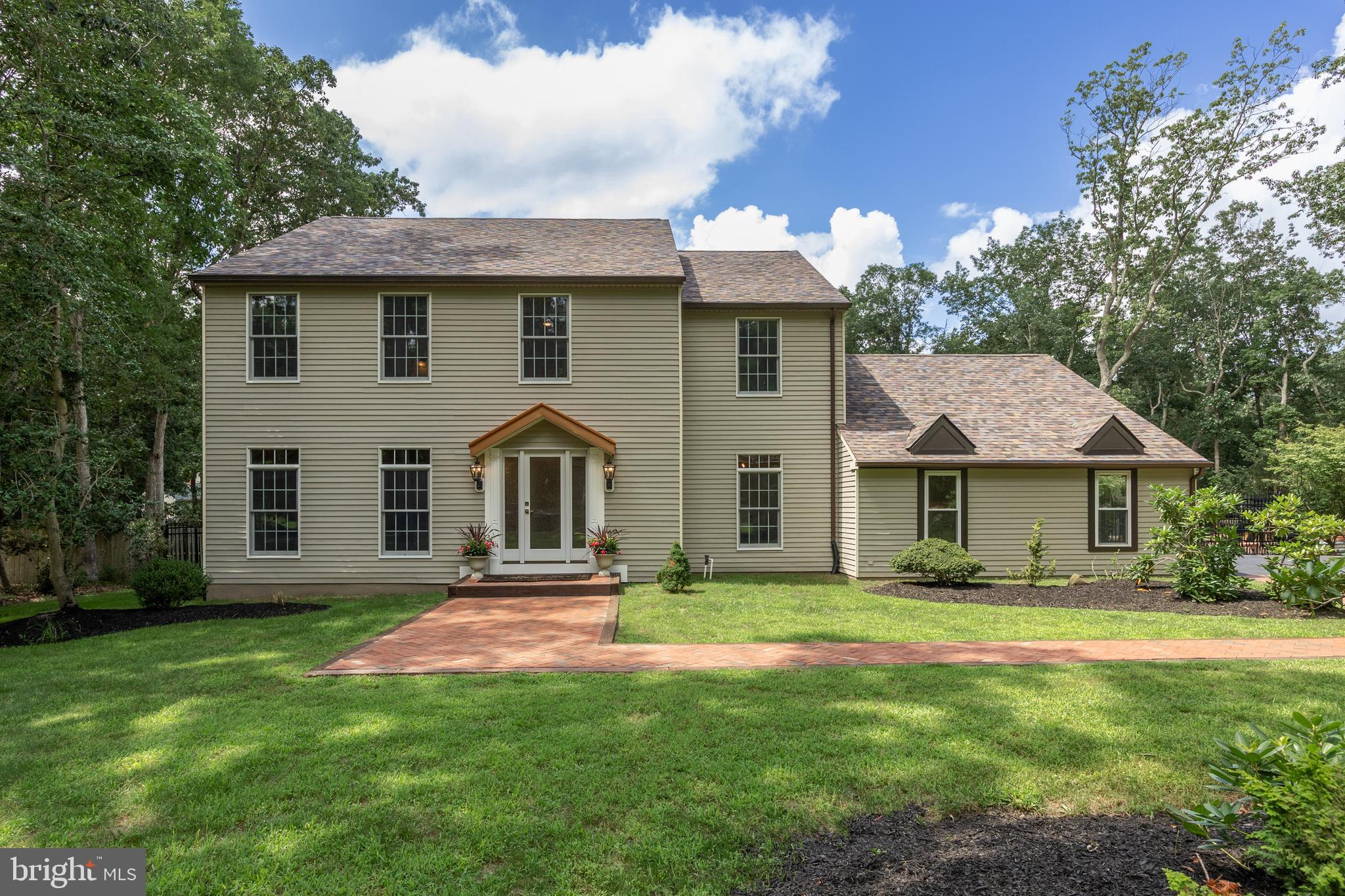 3 GRISTMILL COURT