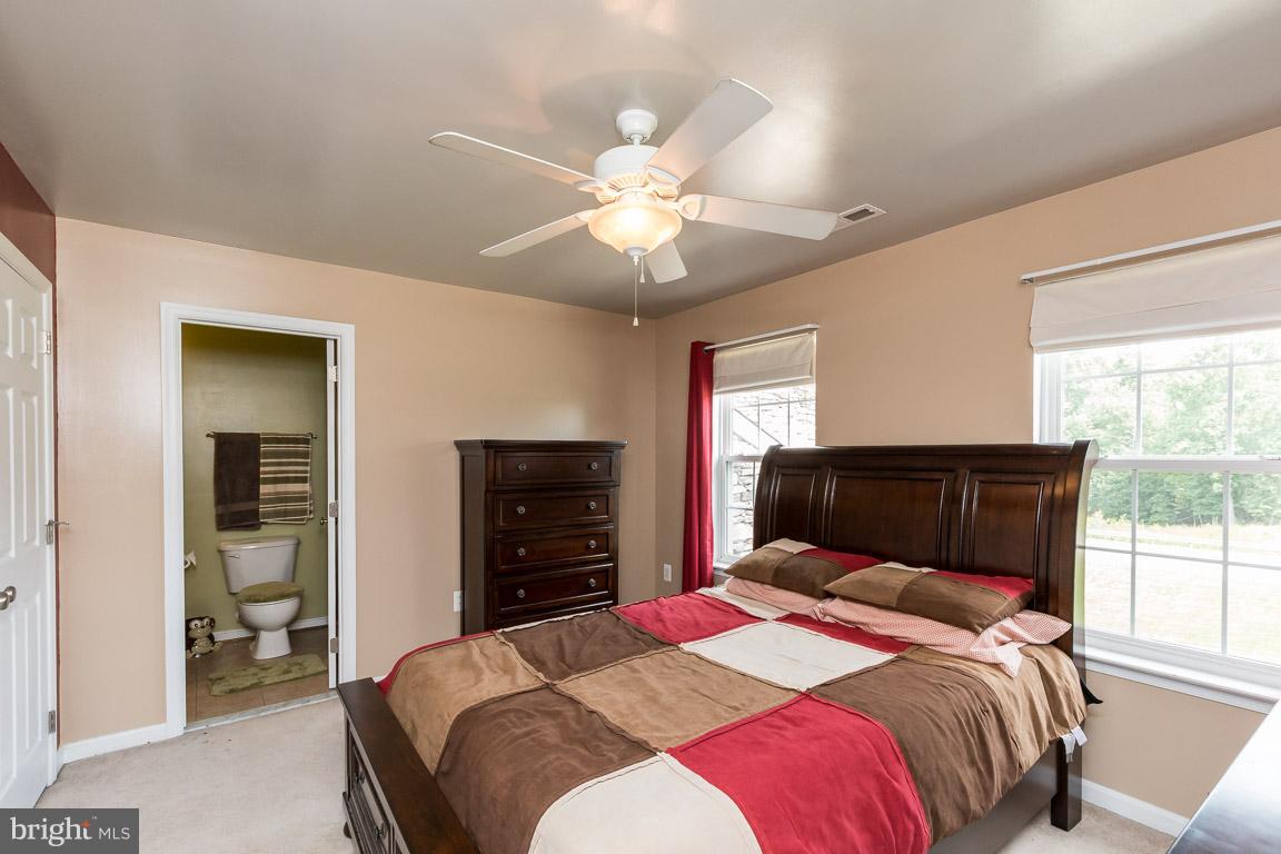 BEN OAKS - Residential