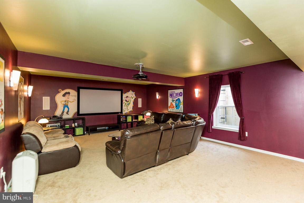 BEN OAKS - Residential