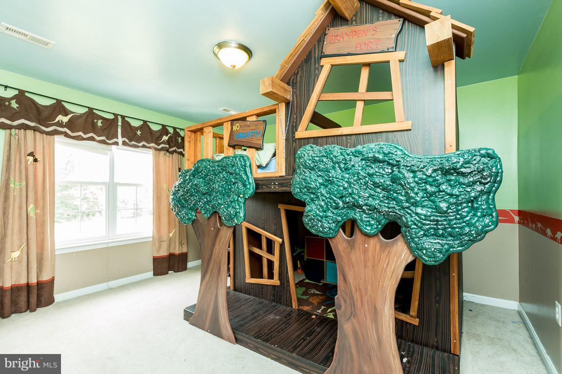 BEN OAKS - Residential