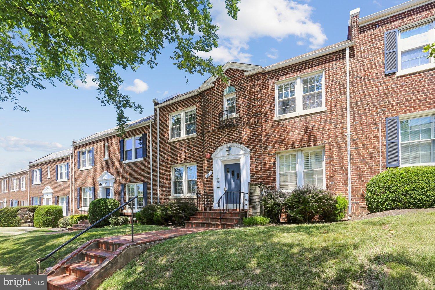 937 RANDOLPH STREET NW 1