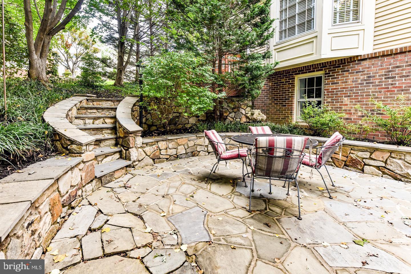 CENTURY OAK - Residential Lease