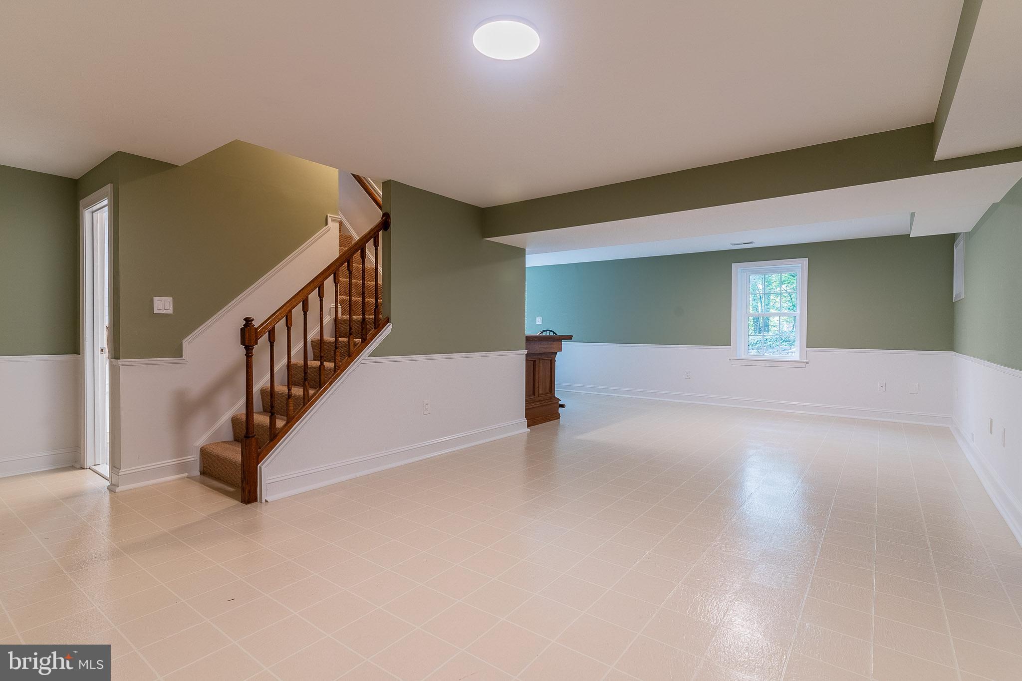 CENTURY OAK - Residential Lease