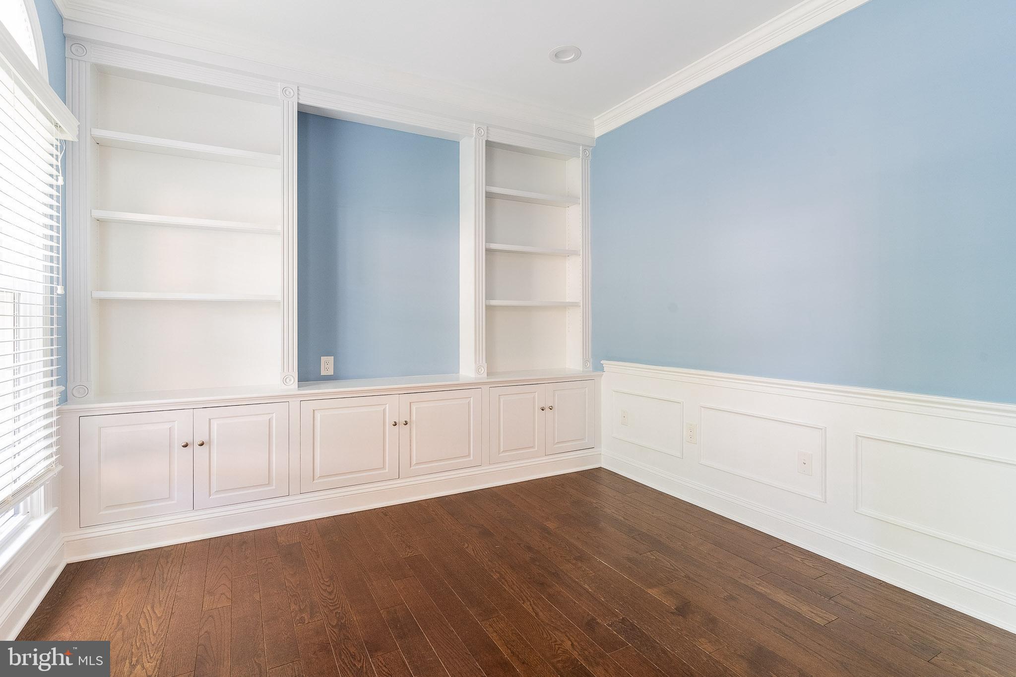 CENTURY OAK - Residential Lease