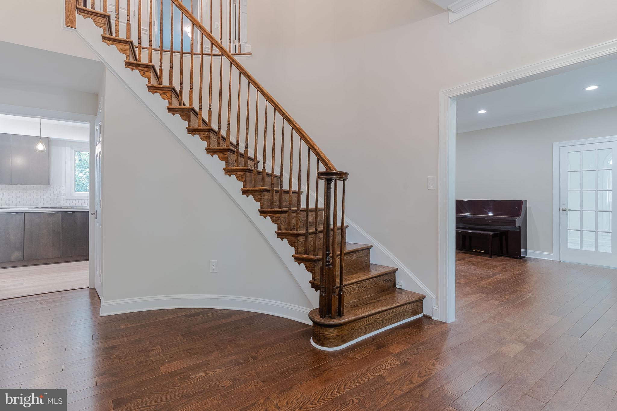 CENTURY OAK - Residential Lease