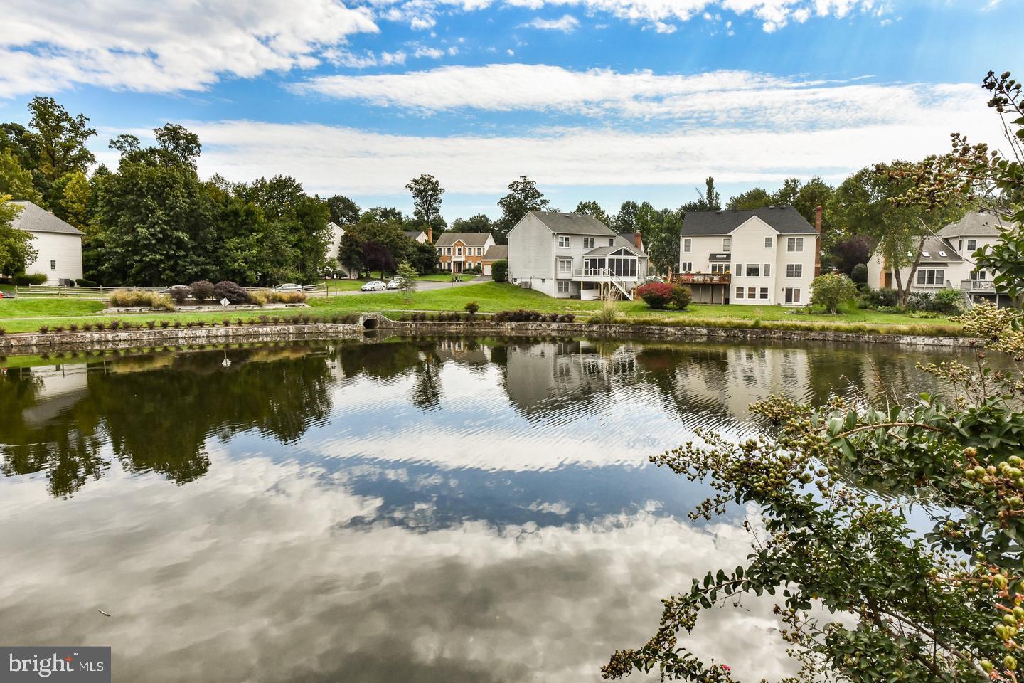 CENTURY OAK - Residential Lease