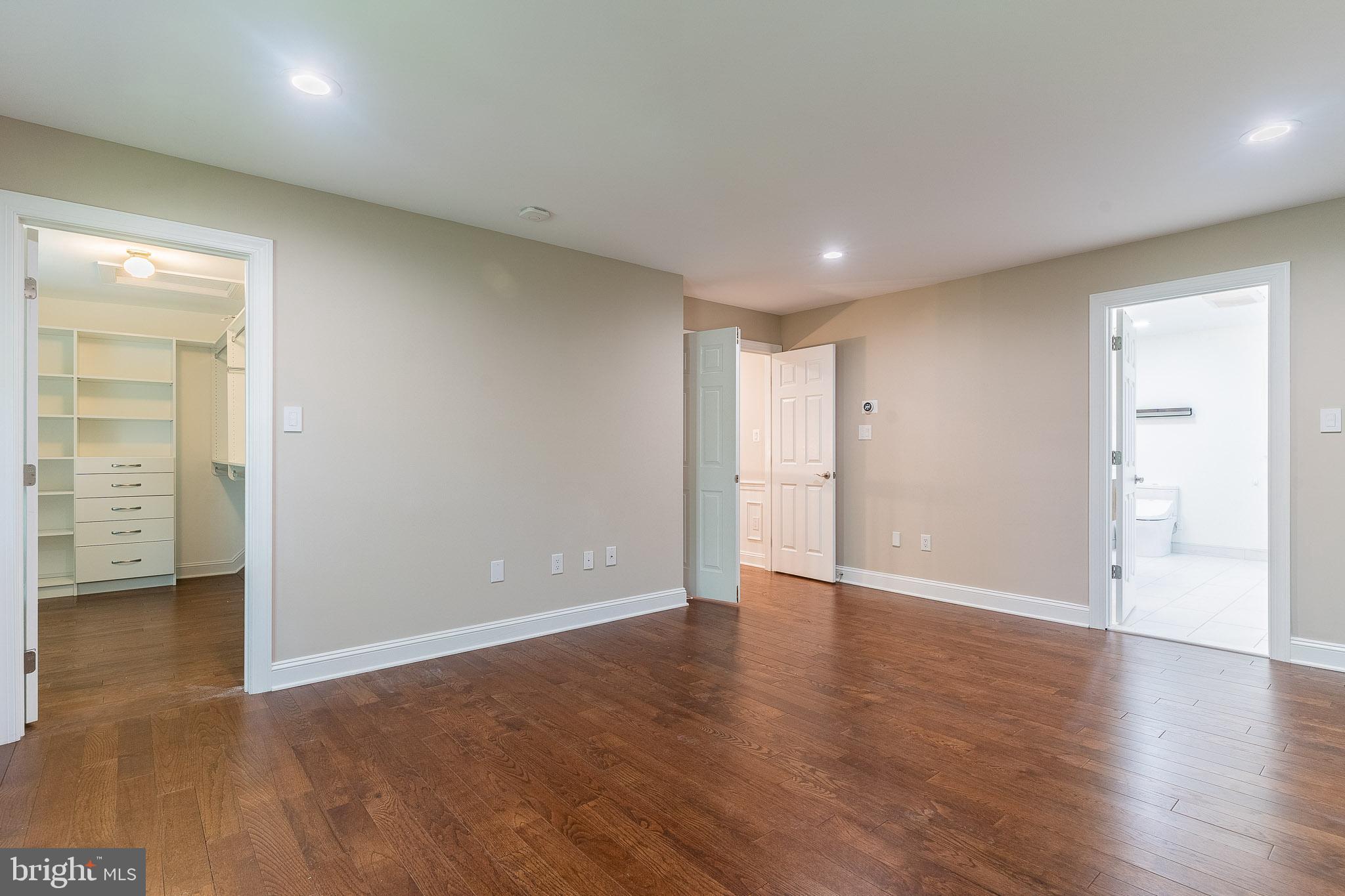 CENTURY OAK - Residential Lease