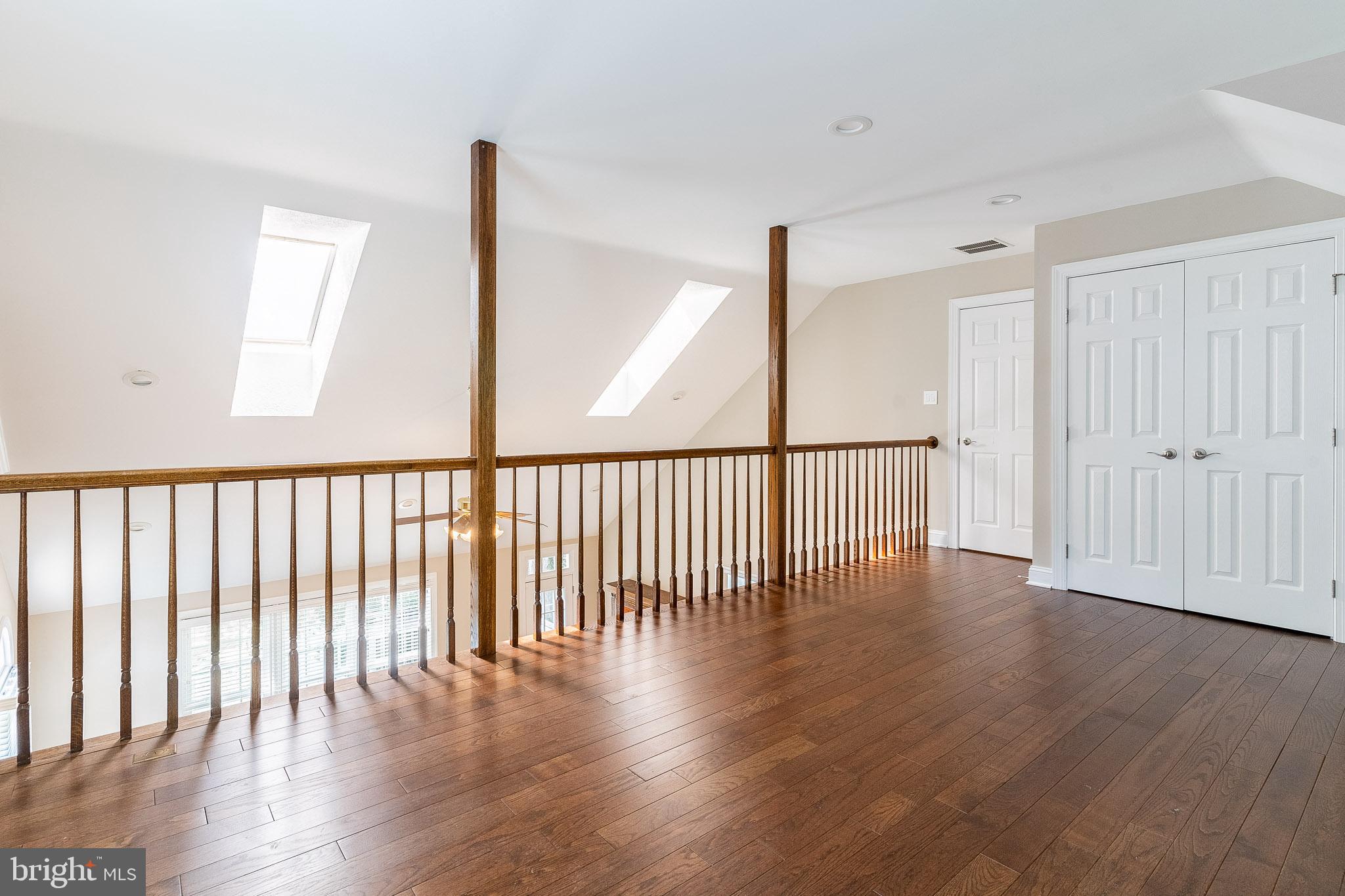 CENTURY OAK - Residential Lease