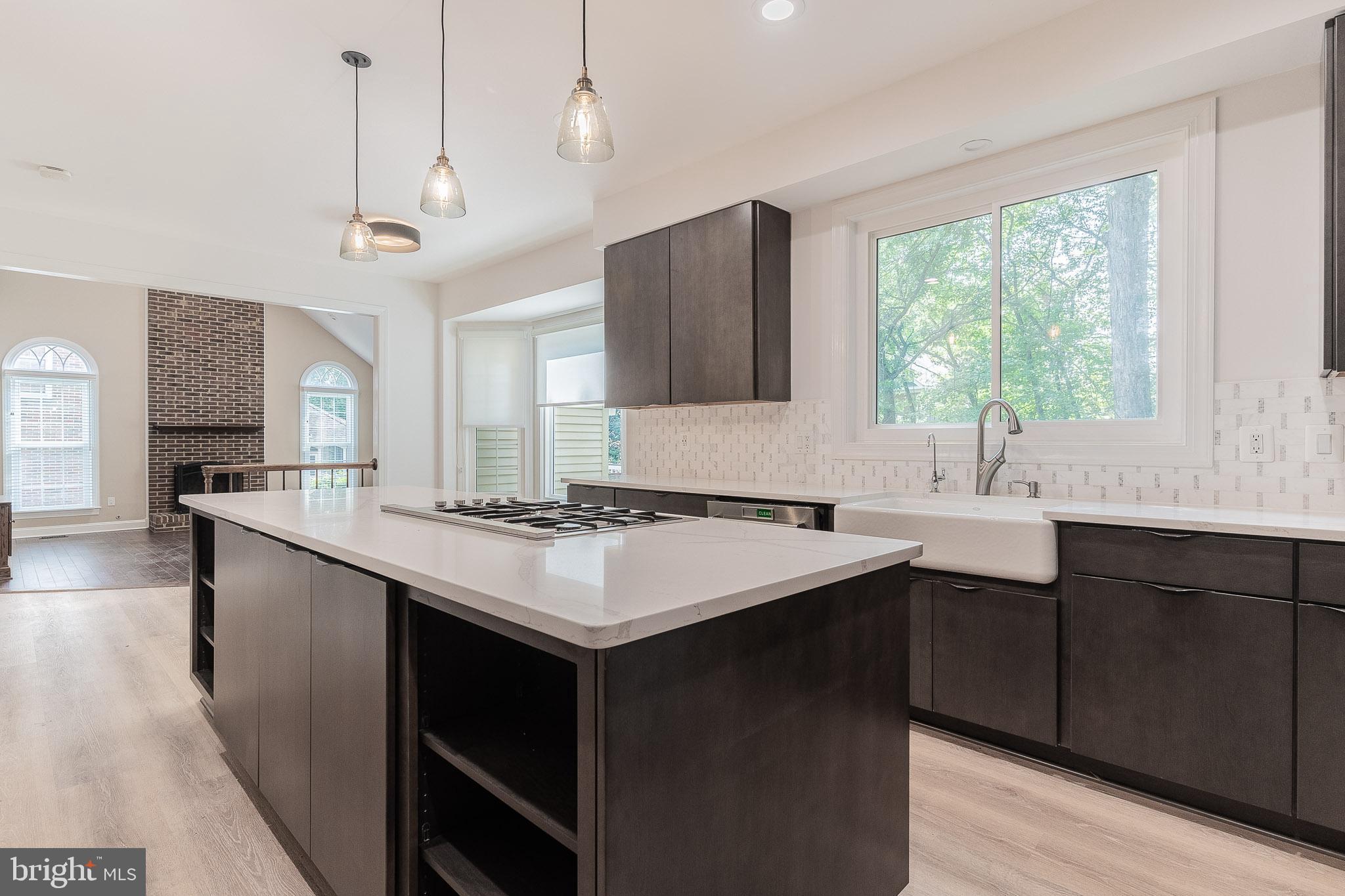 CENTURY OAK - Residential Lease