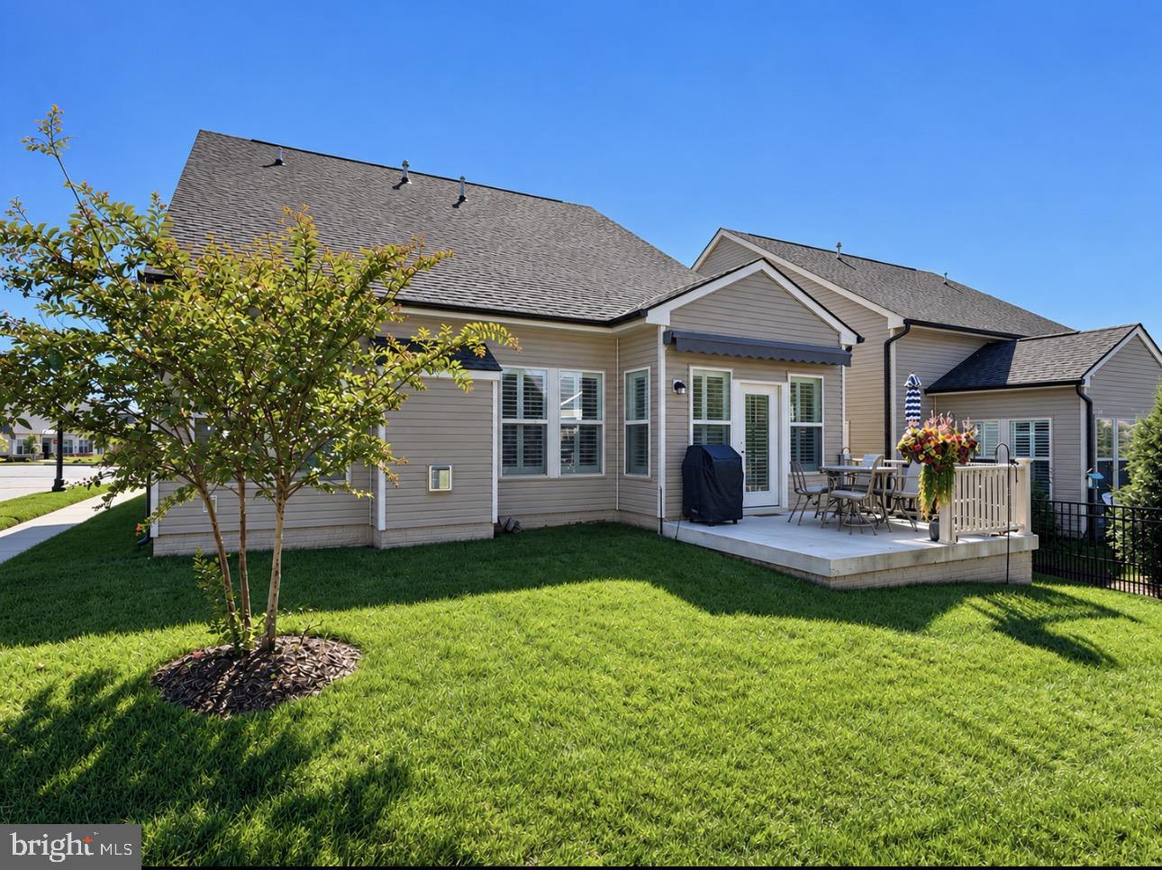 6860 MOONSTONE PEONY LANE