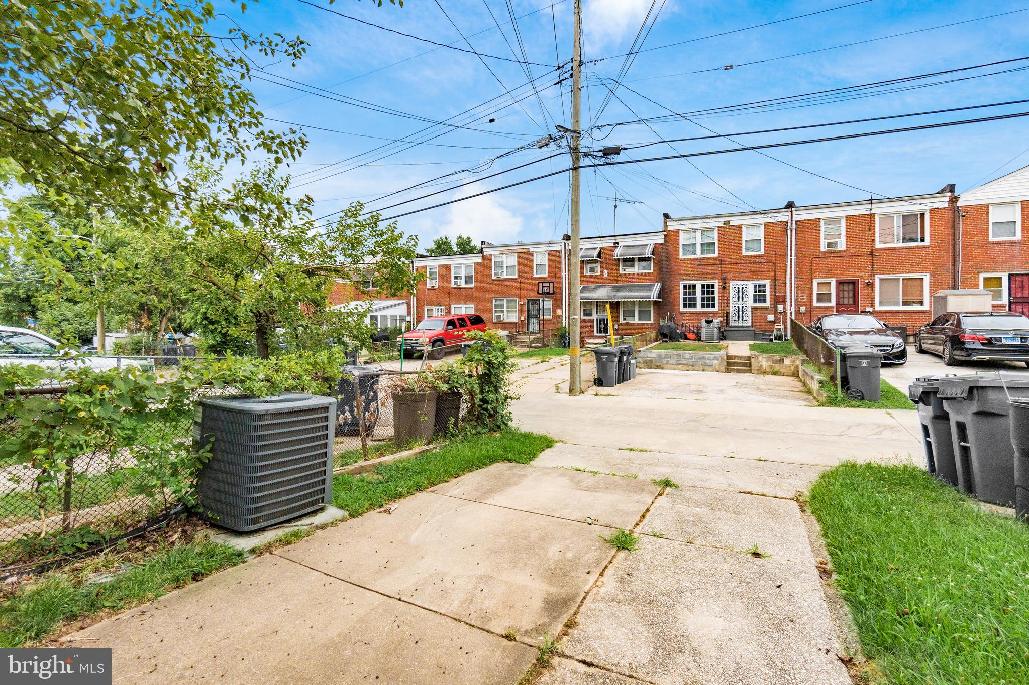 MOORES RUN - Residential Lease