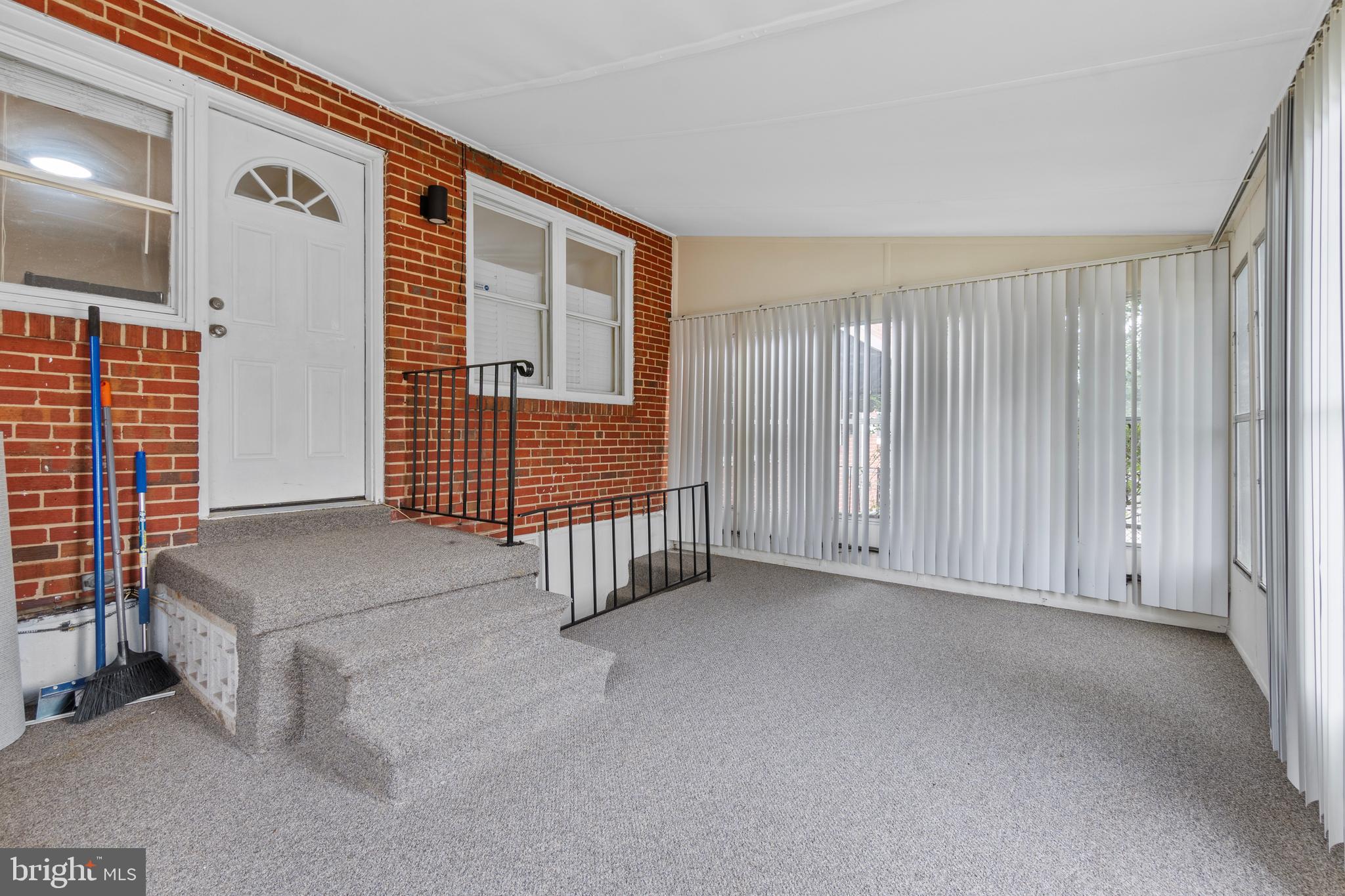 MOORES RUN - Residential Lease