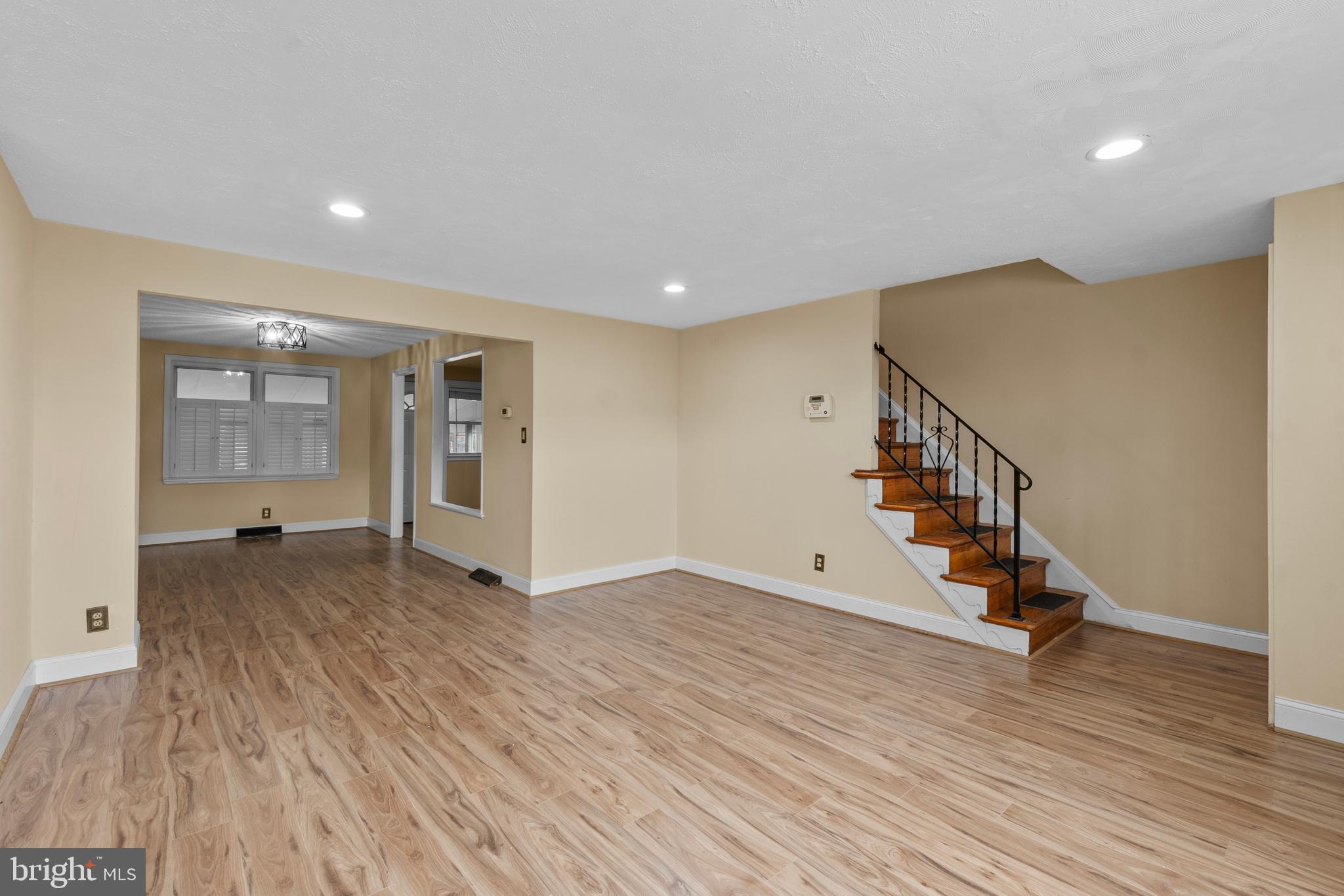 MOORES RUN - Residential Lease