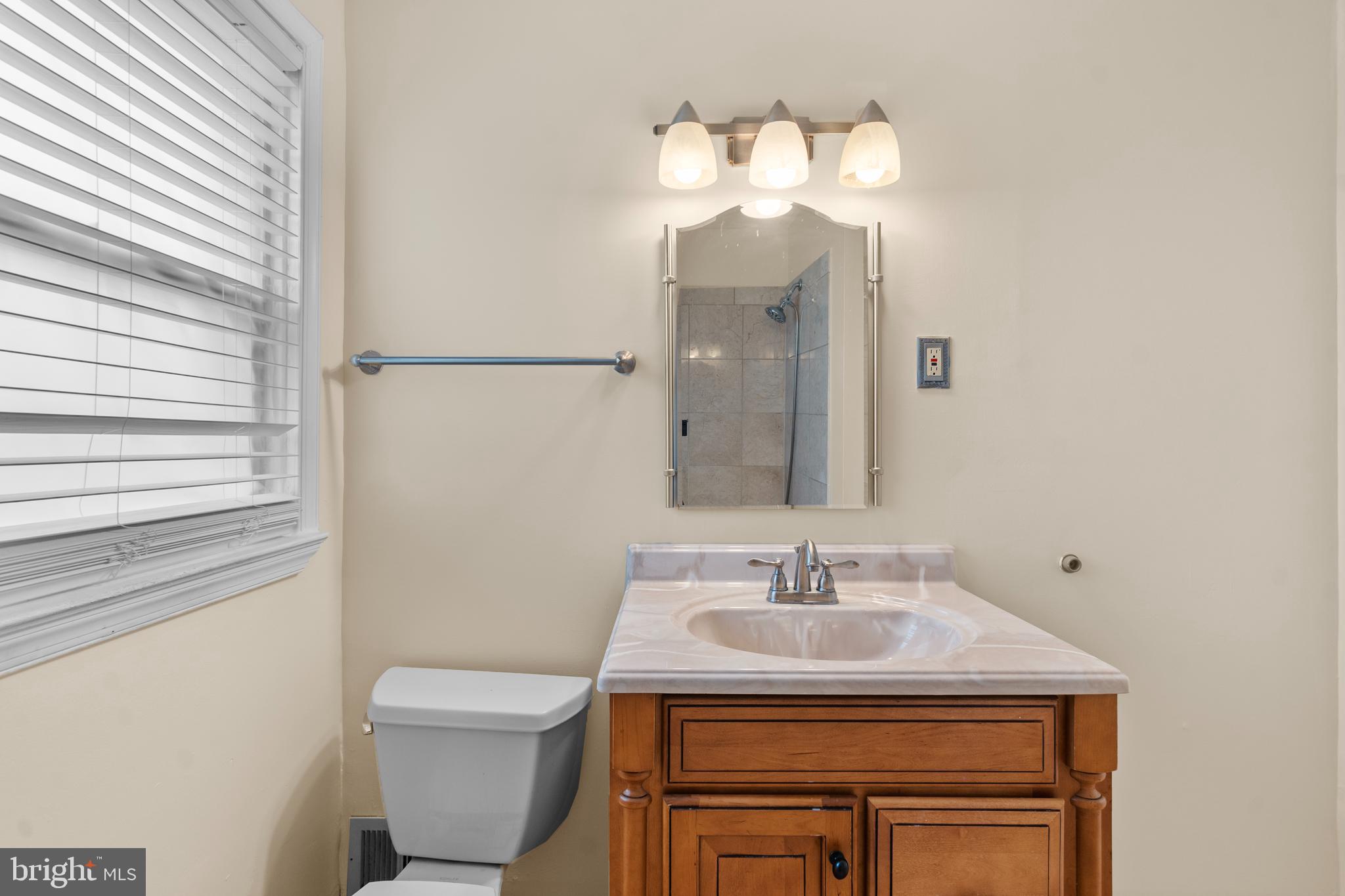 MOORES RUN - Residential Lease