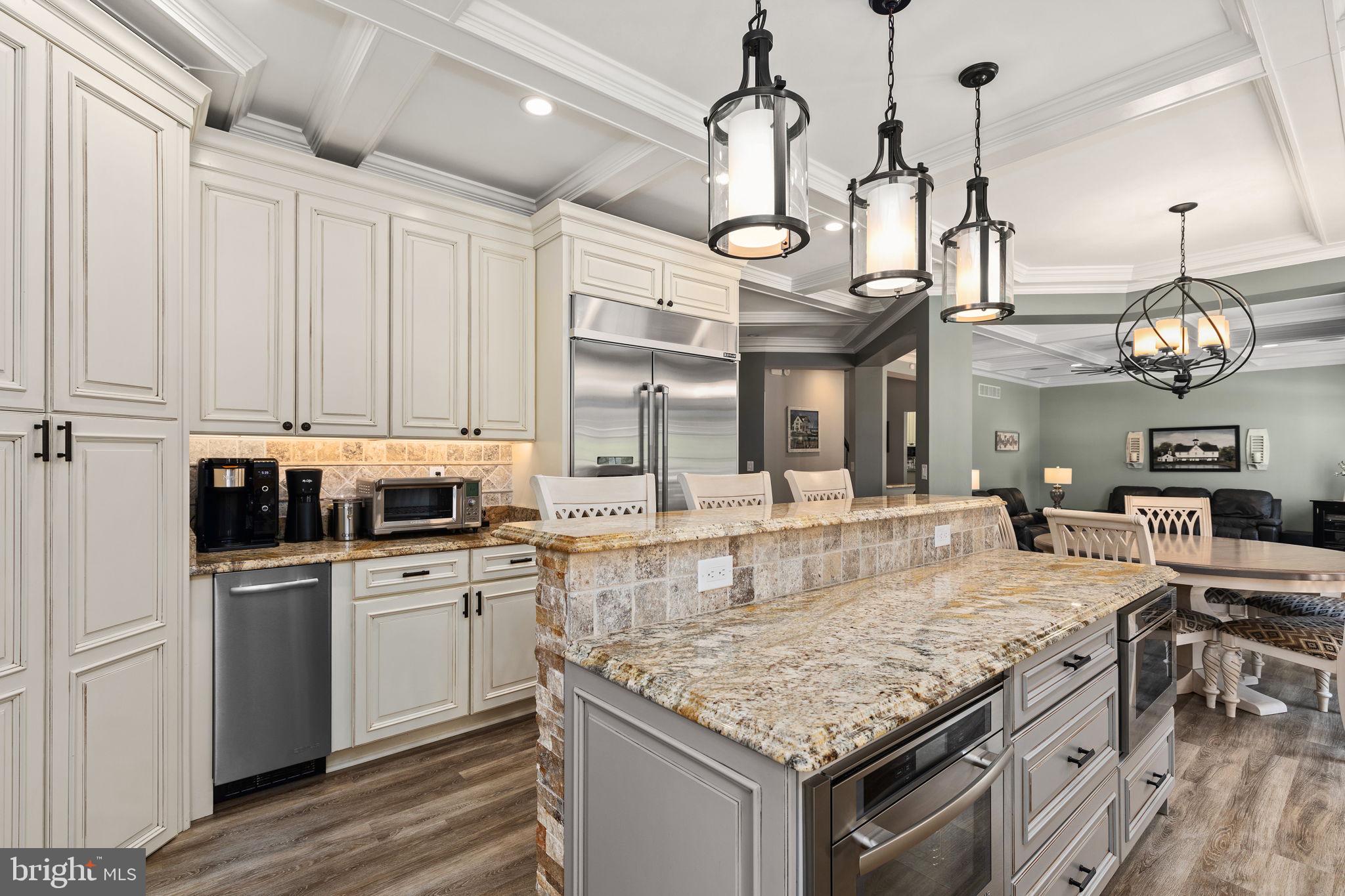 QUAIL HILLS - Residential