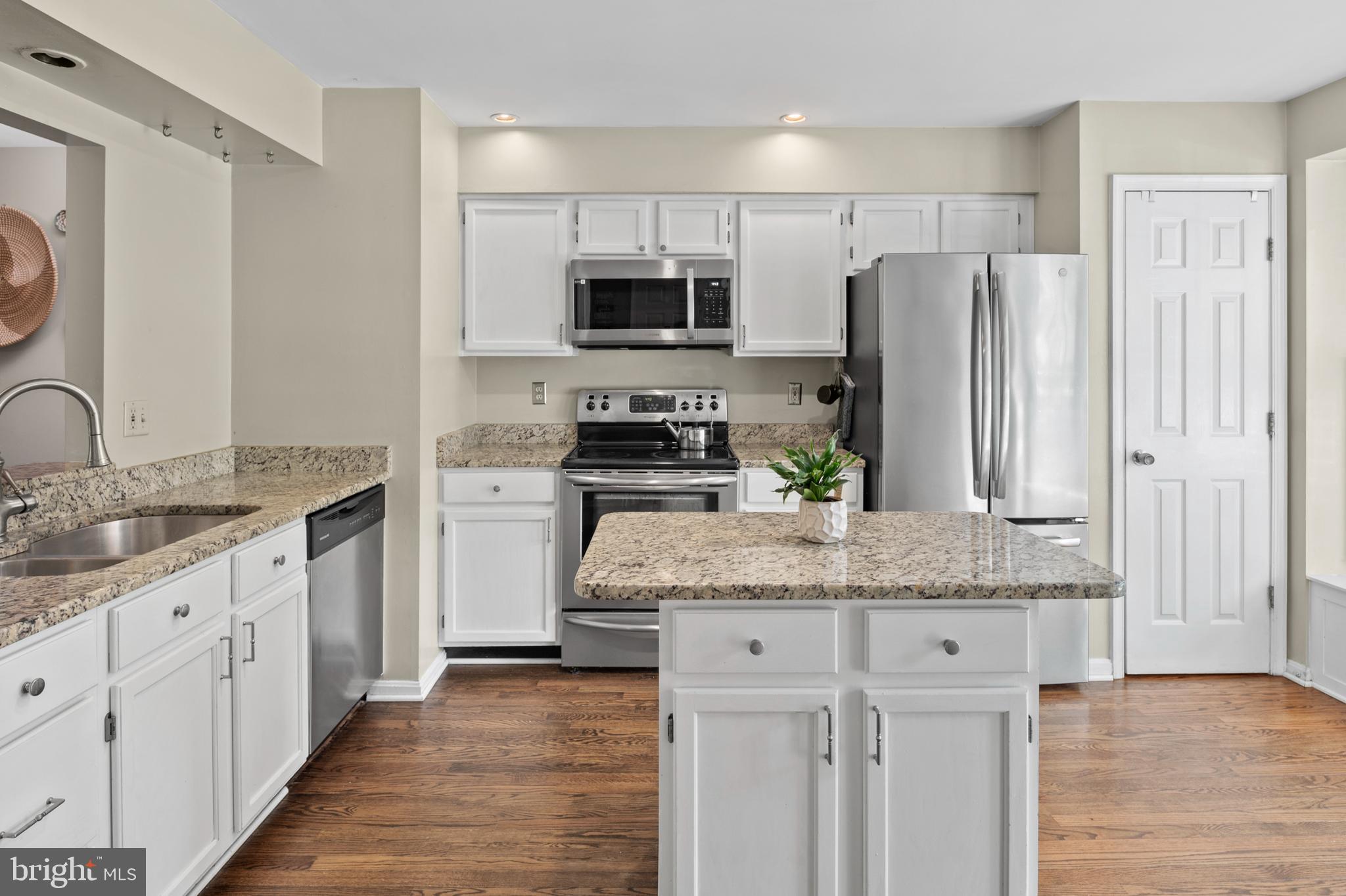 WILLOWOOD - Residential