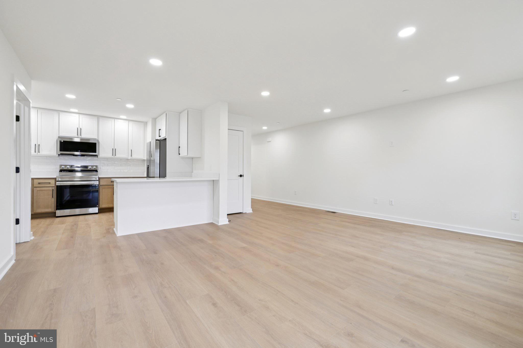 GLEN BURNIE HEIGHTS - Residential