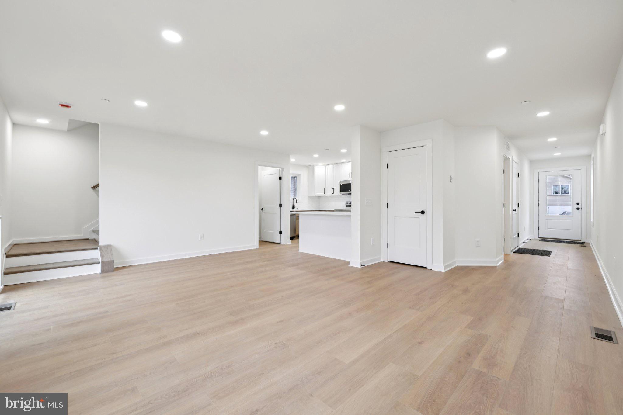 GLEN BURNIE HEIGHTS - Residential