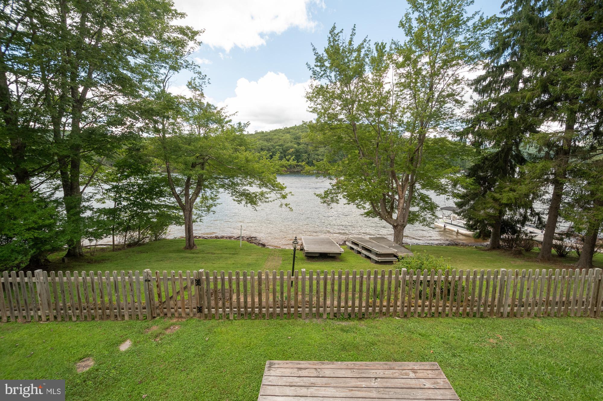 3273 LAKE SHORE DRIVE