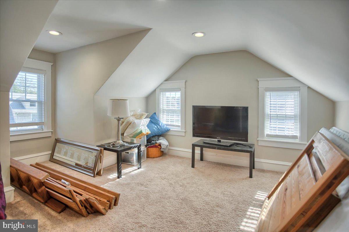 DREXEL HILL - Residential