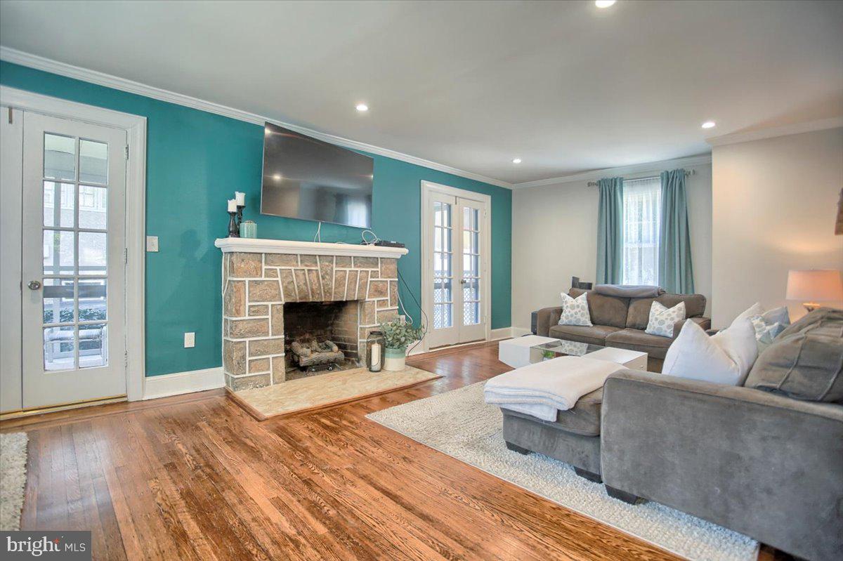 DREXEL HILL - Residential