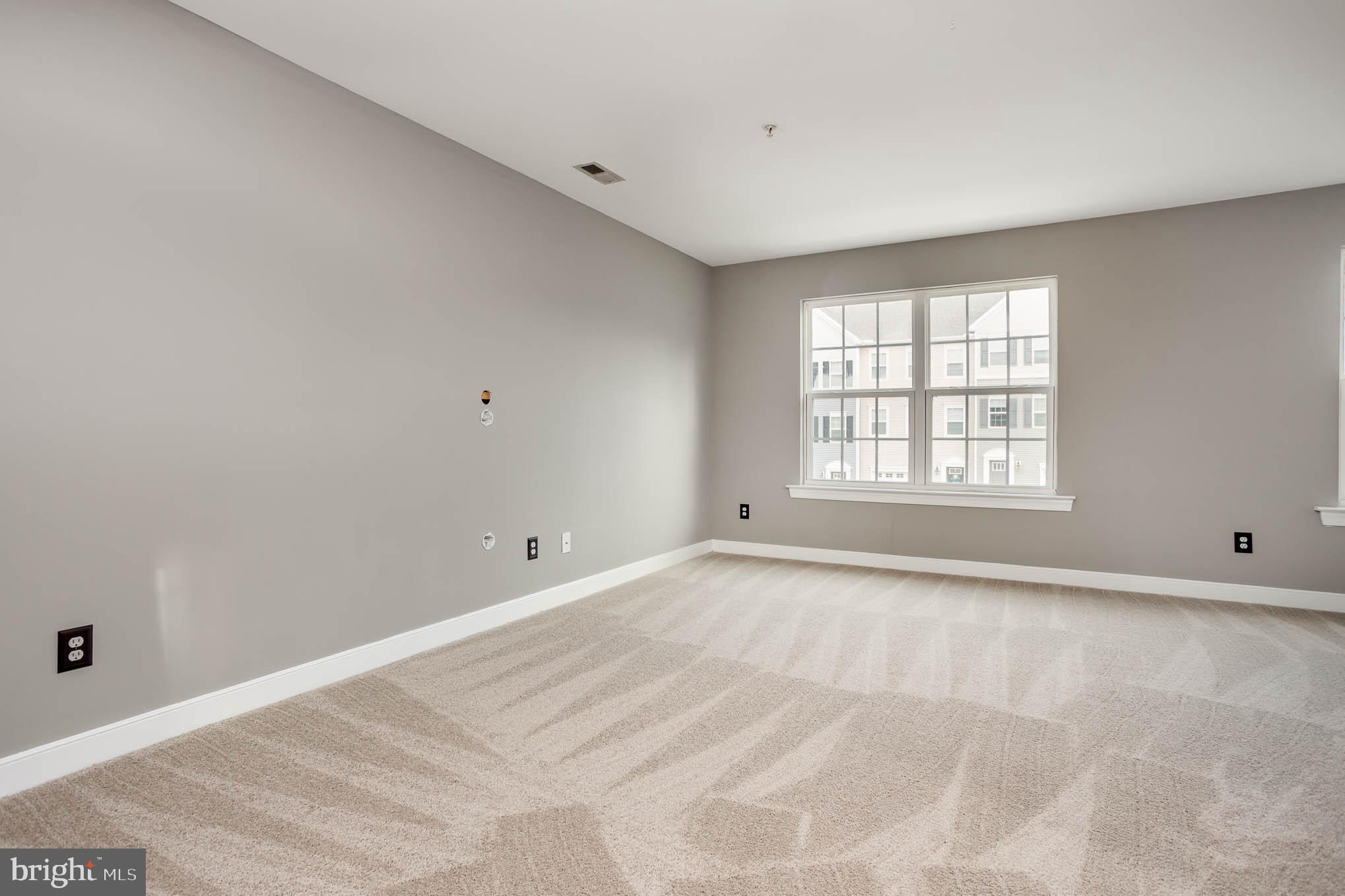 CHESAPEAKE BAY GOLF CLUB - Residential