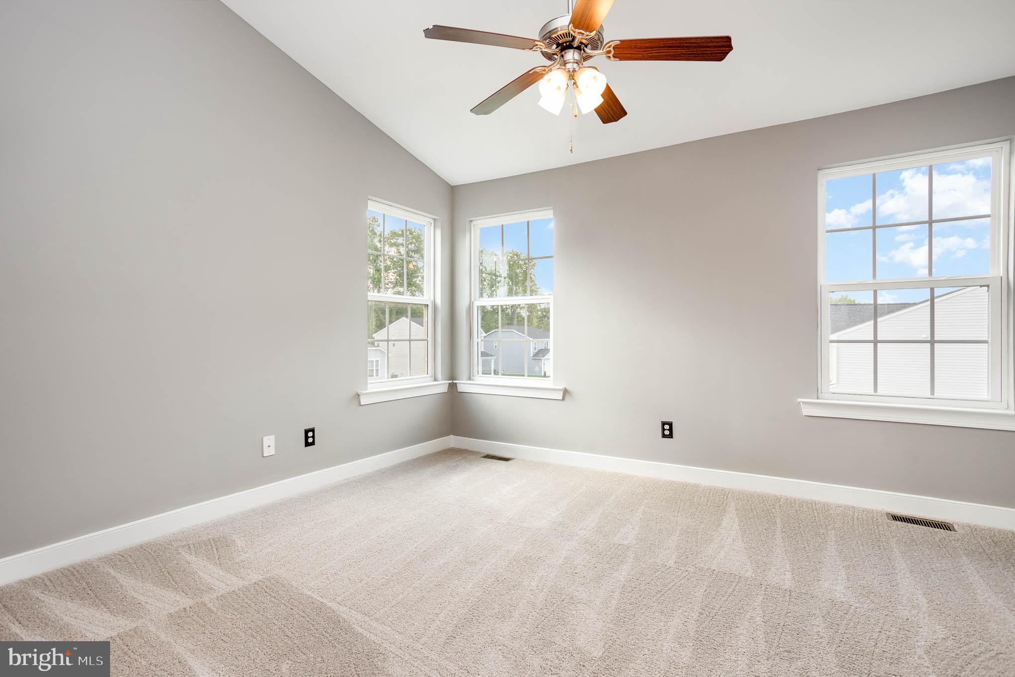 CHESAPEAKE BAY GOLF CLUB - Residential