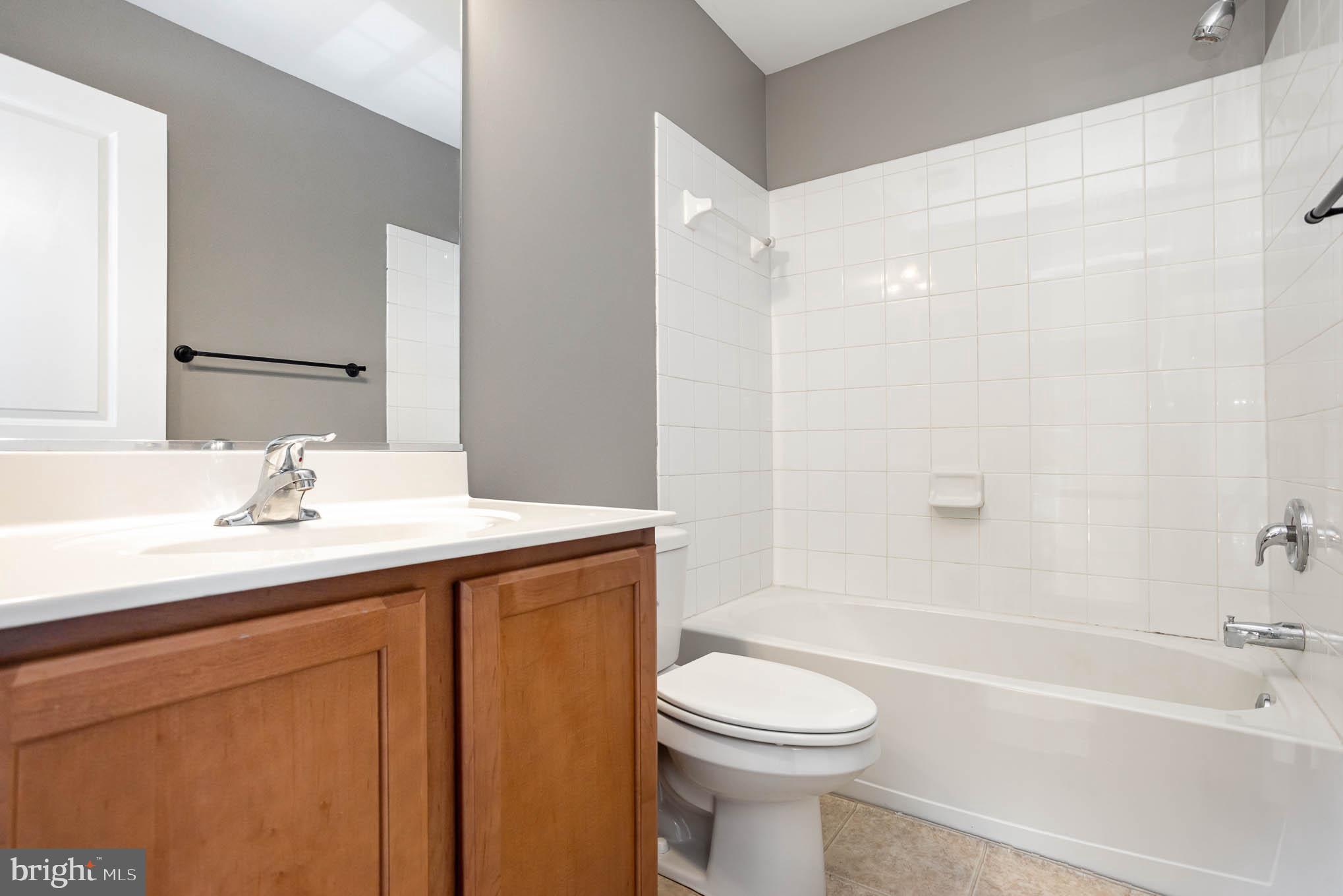 CHESAPEAKE BAY GOLF CLUB - Residential