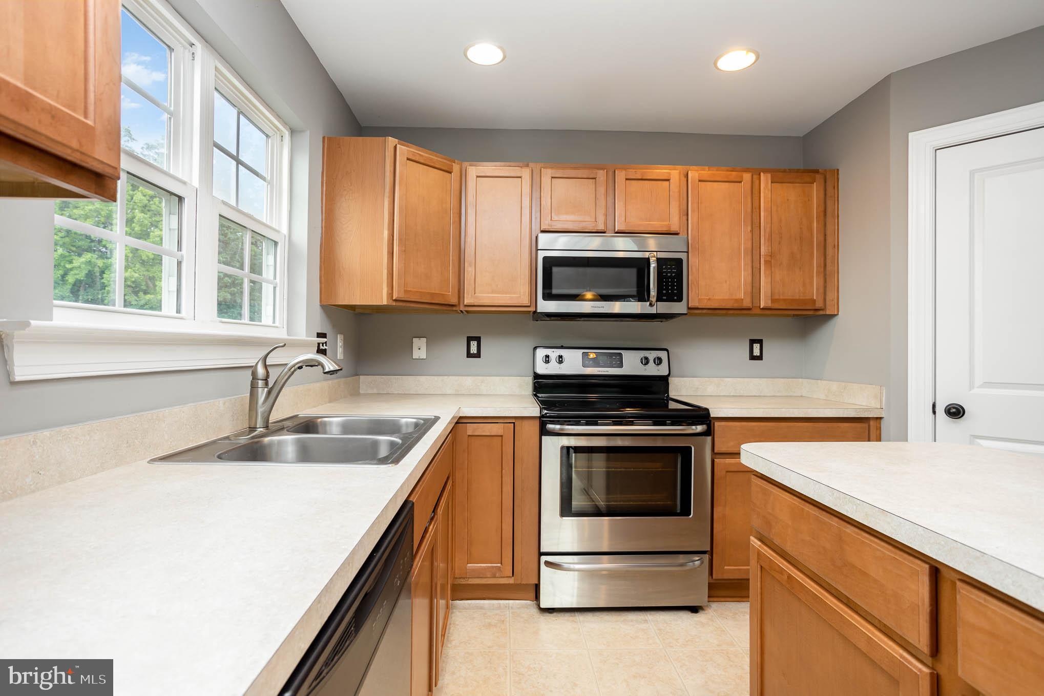 CHESAPEAKE BAY GOLF CLUB - Residential