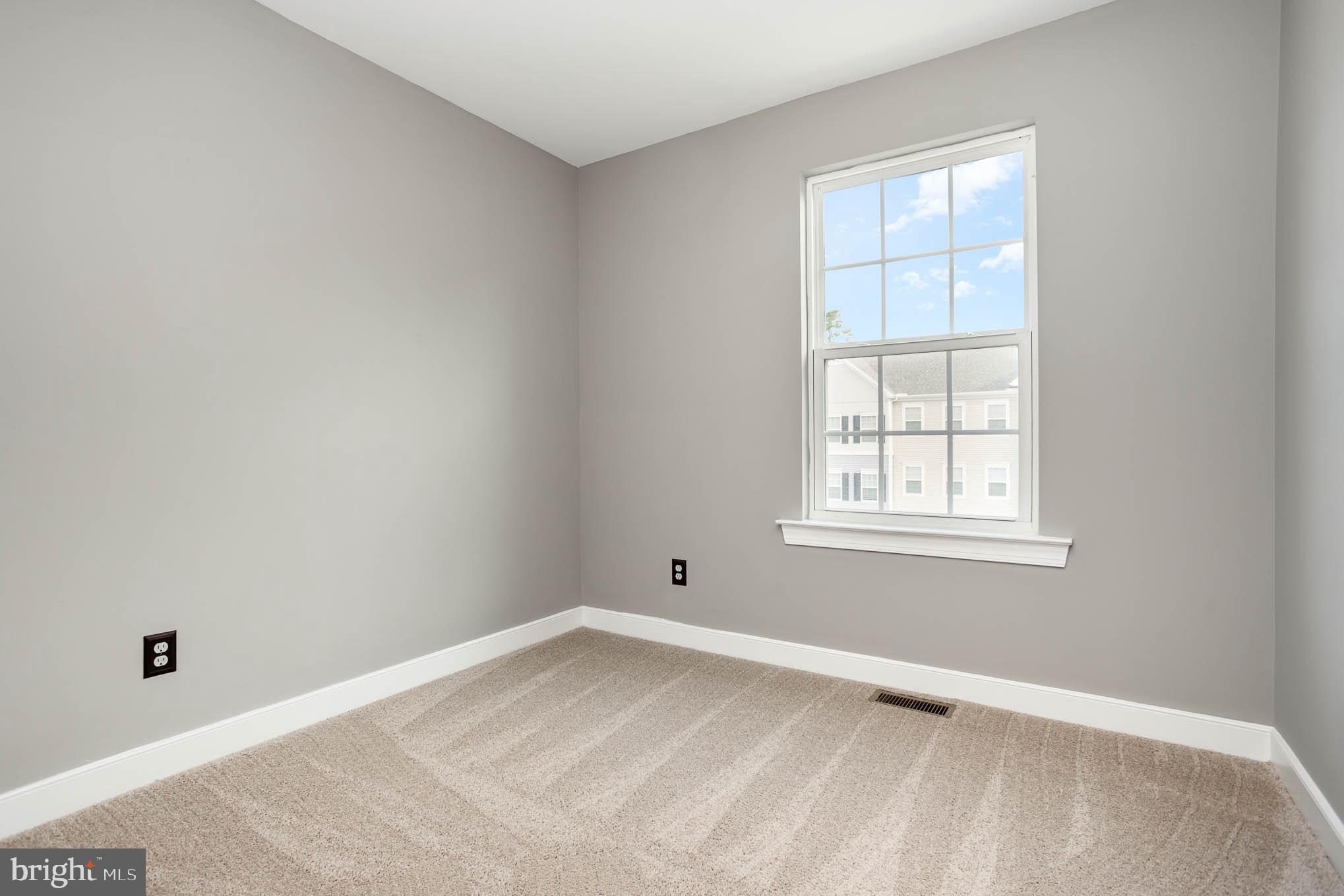 CHESAPEAKE BAY GOLF CLUB - Residential