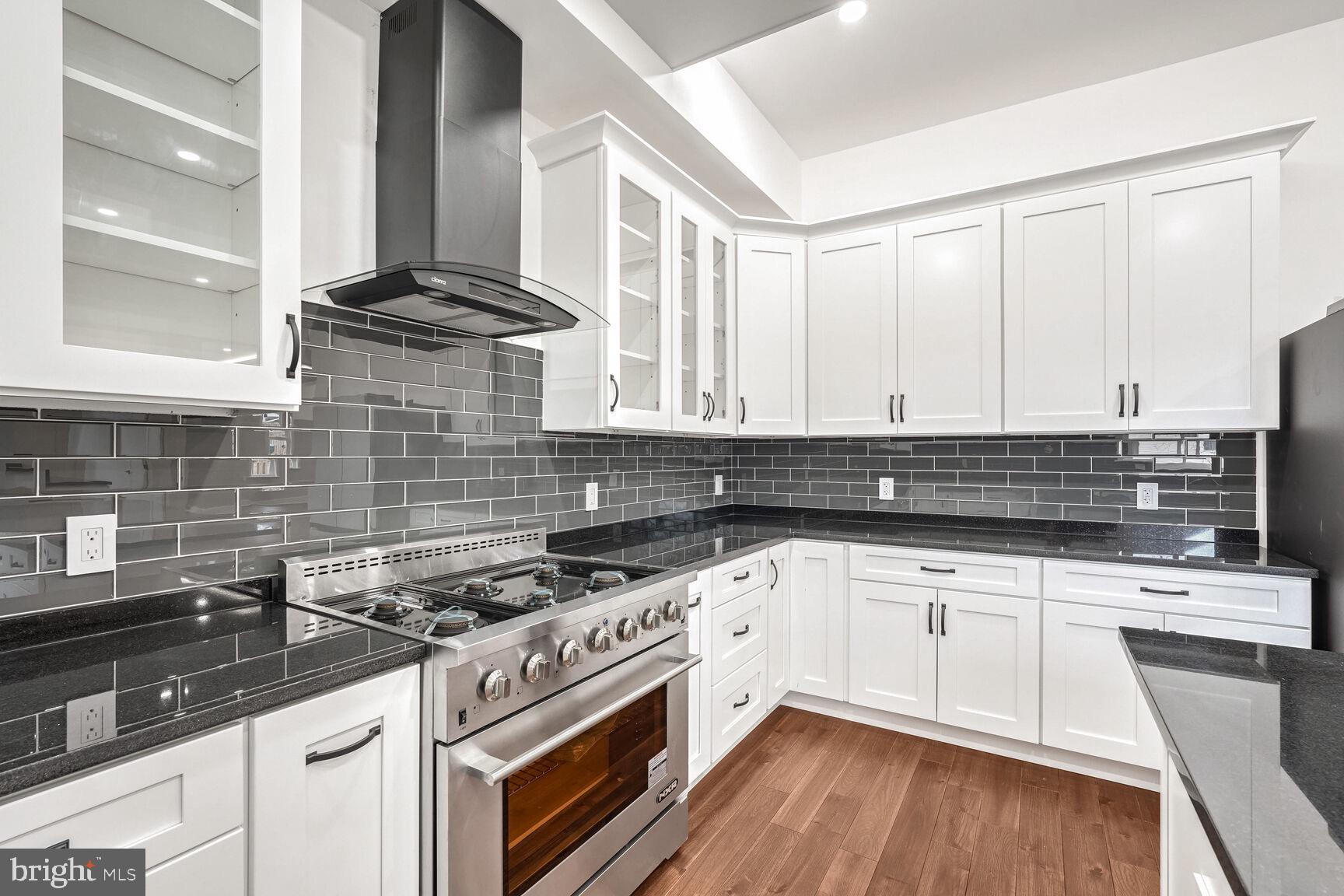 BRISTOW - Residential