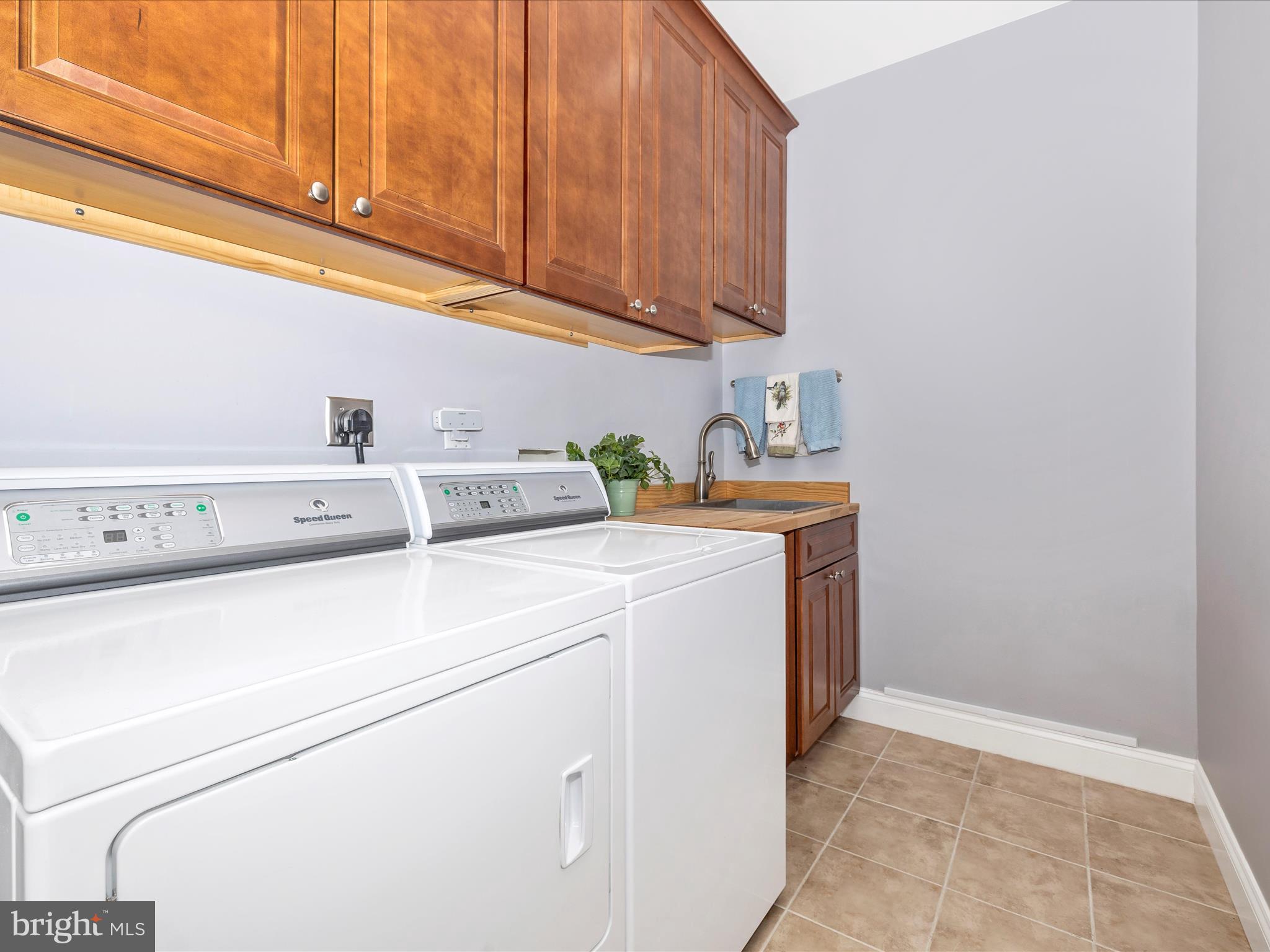 WASHINGTON GROVE - Residential