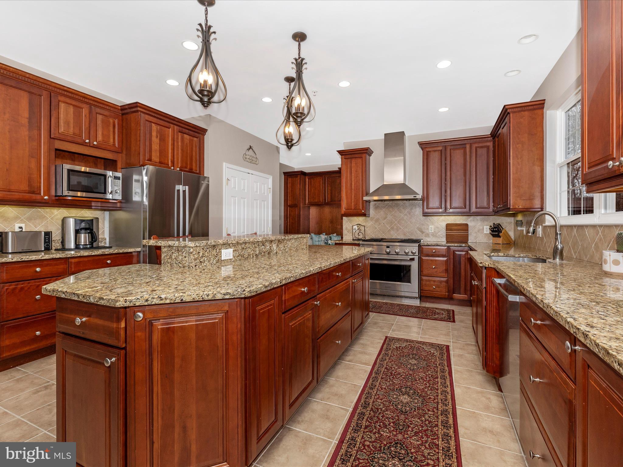 WASHINGTON GROVE - Residential