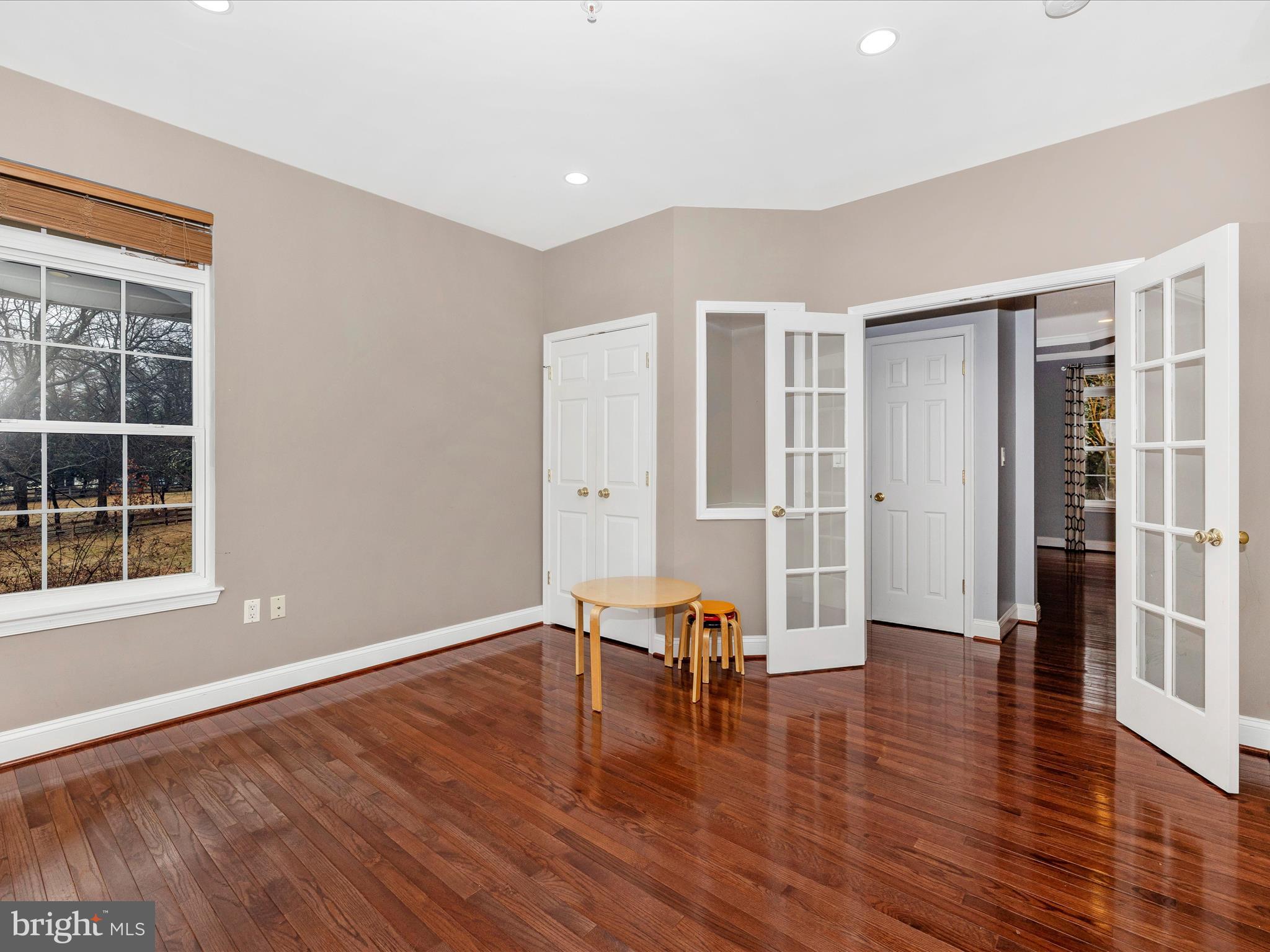 WASHINGTON GROVE - Residential