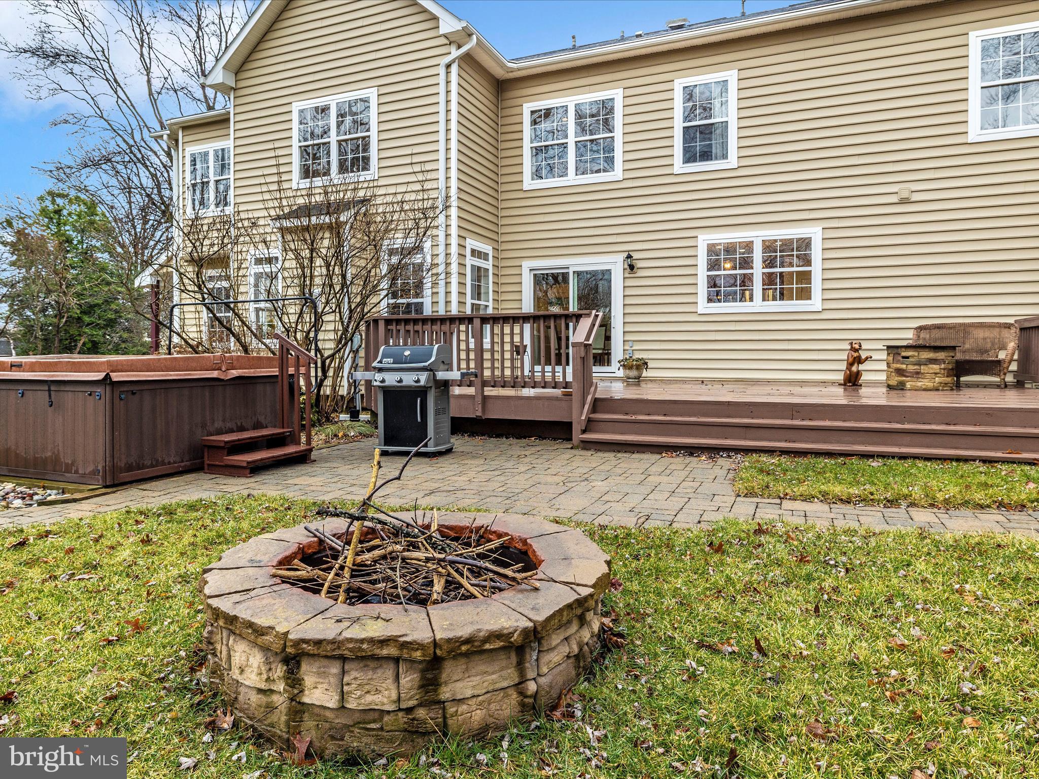 WASHINGTON GROVE - Residential